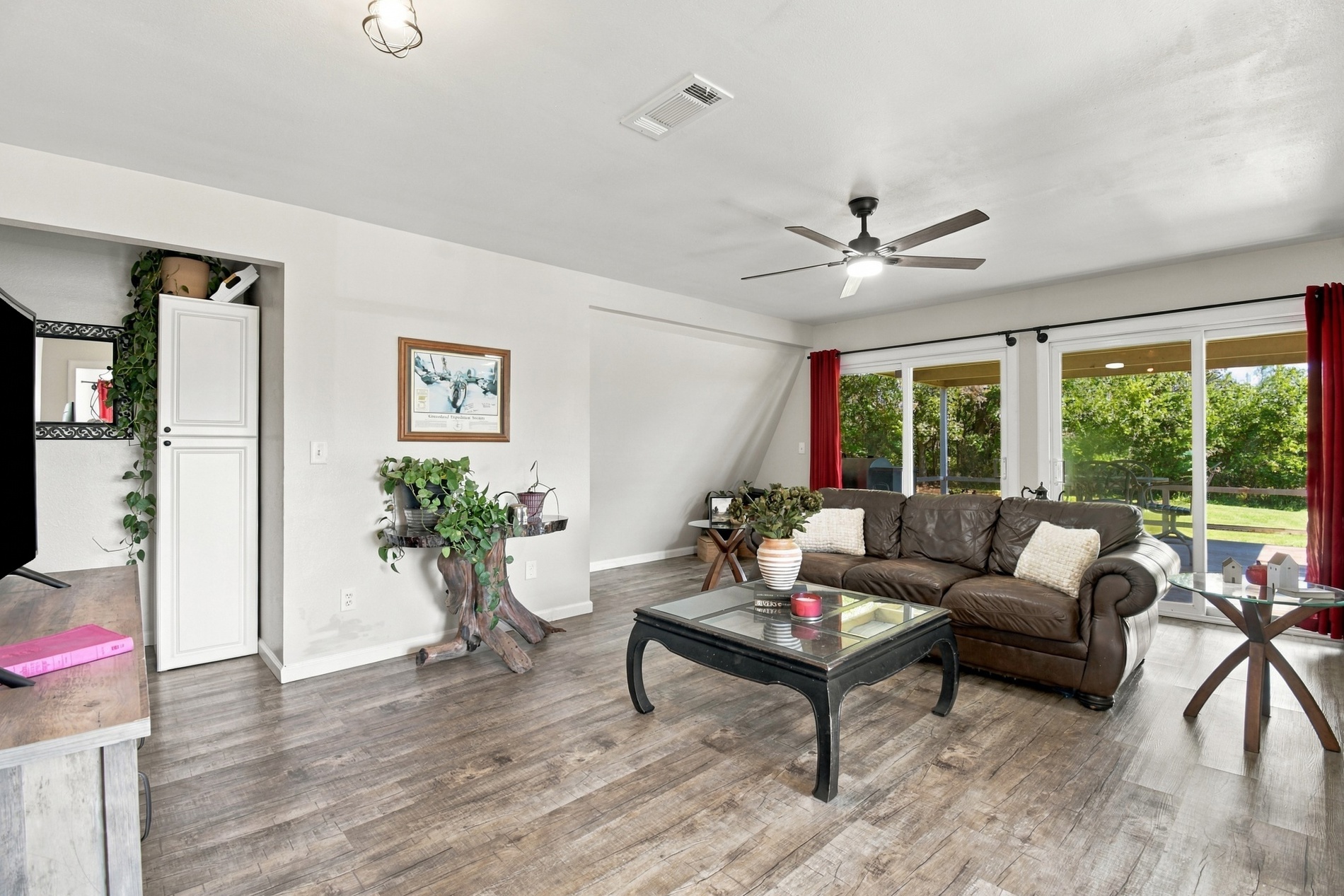 14046 N 365 Road Hulbert OK 74441