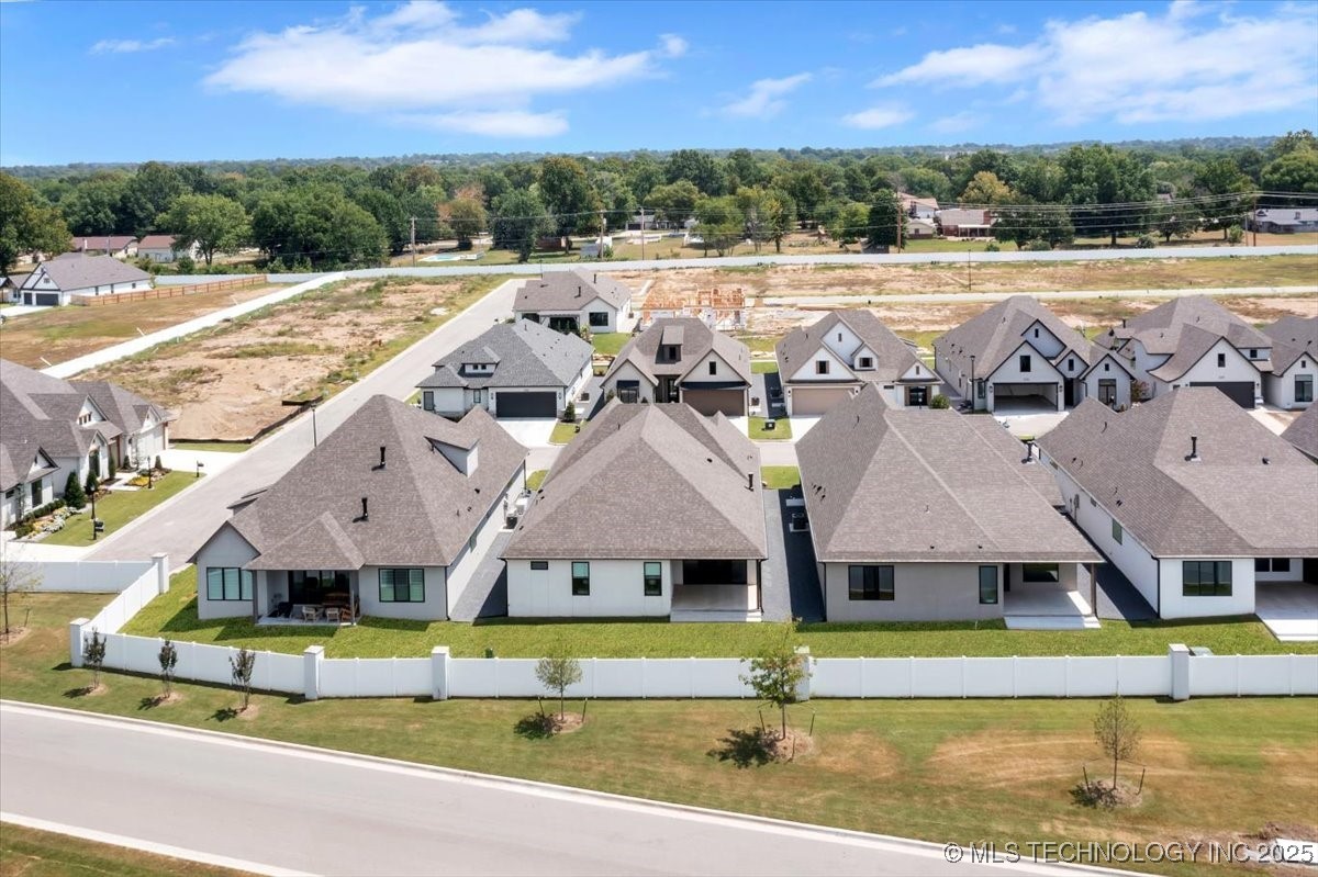 1230 N 71st Place Broken Arrow OK 74014