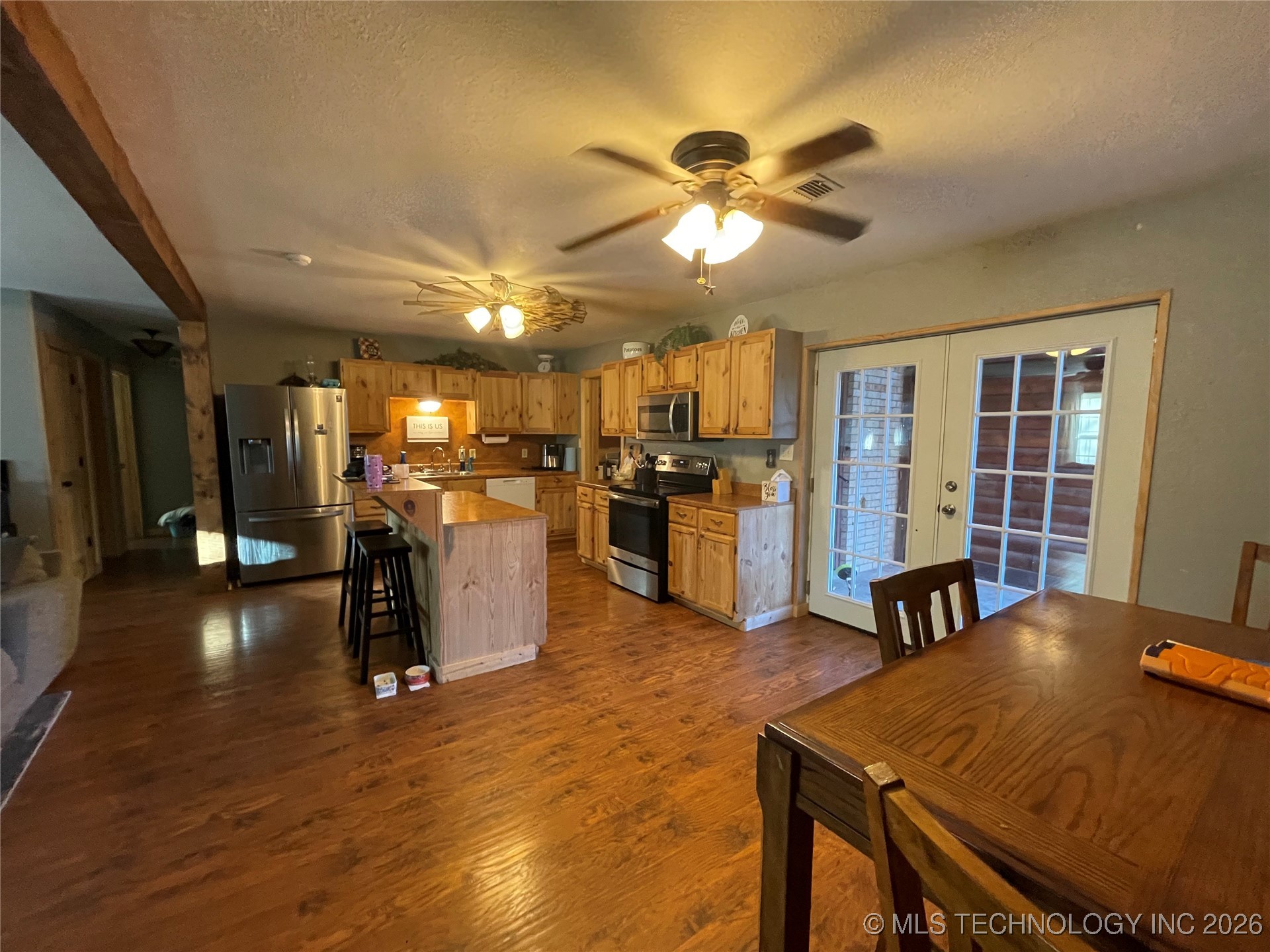 1207 N 4224 Road Hugo OK 74743