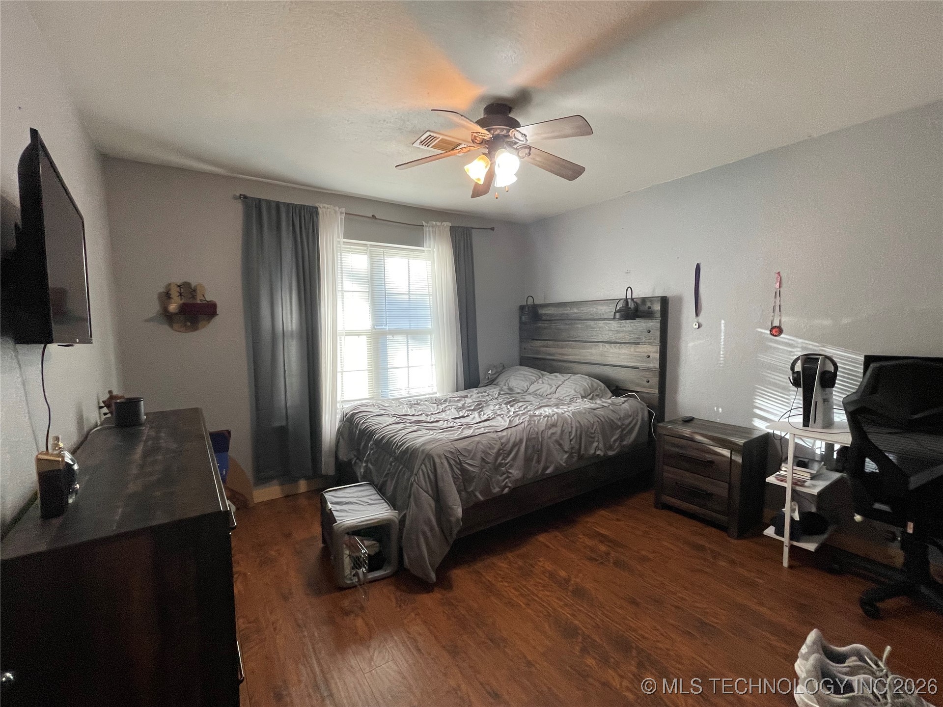 1207 N 4224 Road Hugo OK 74743