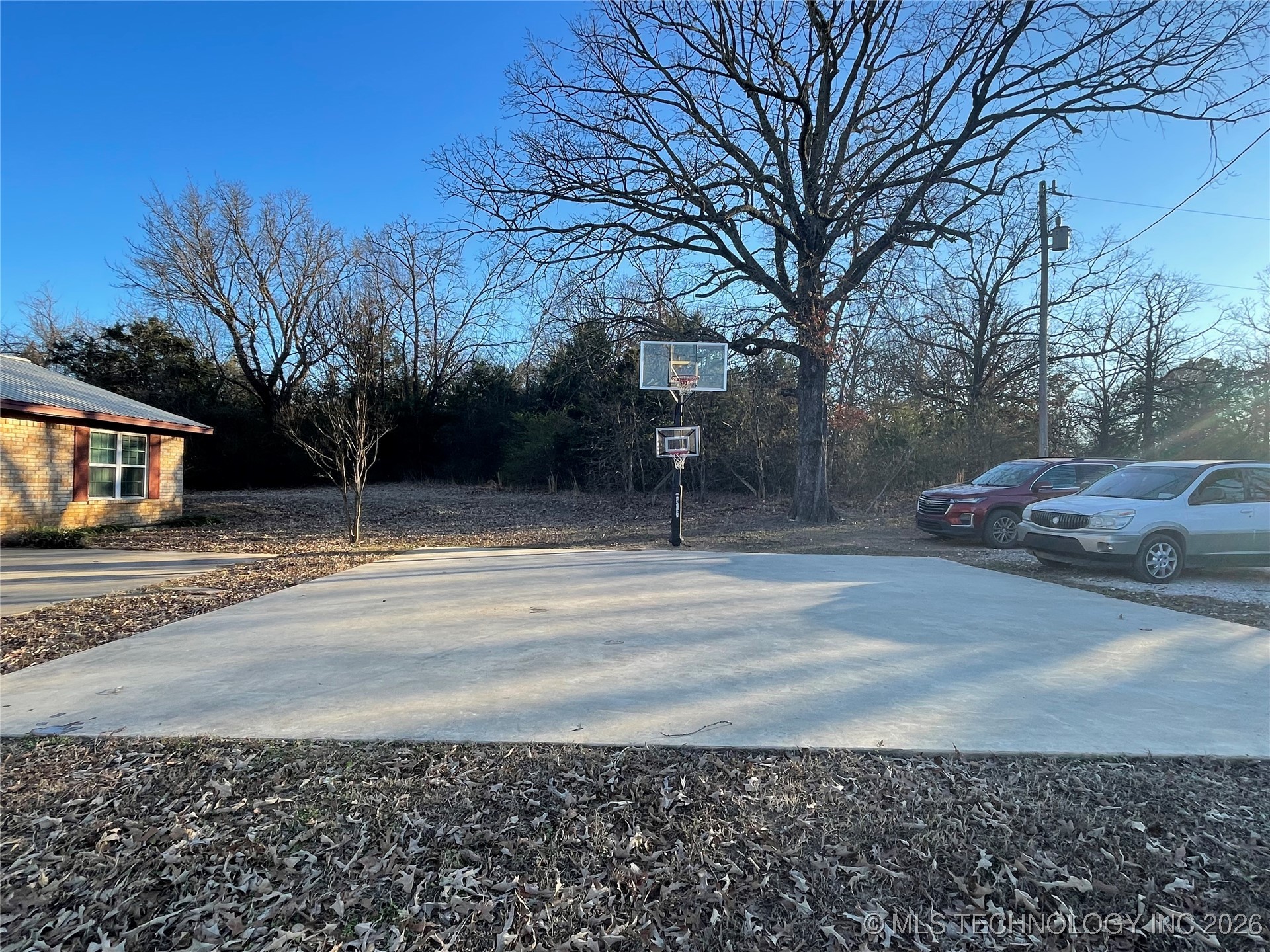 1207 N 4224 Road Hugo OK 74743