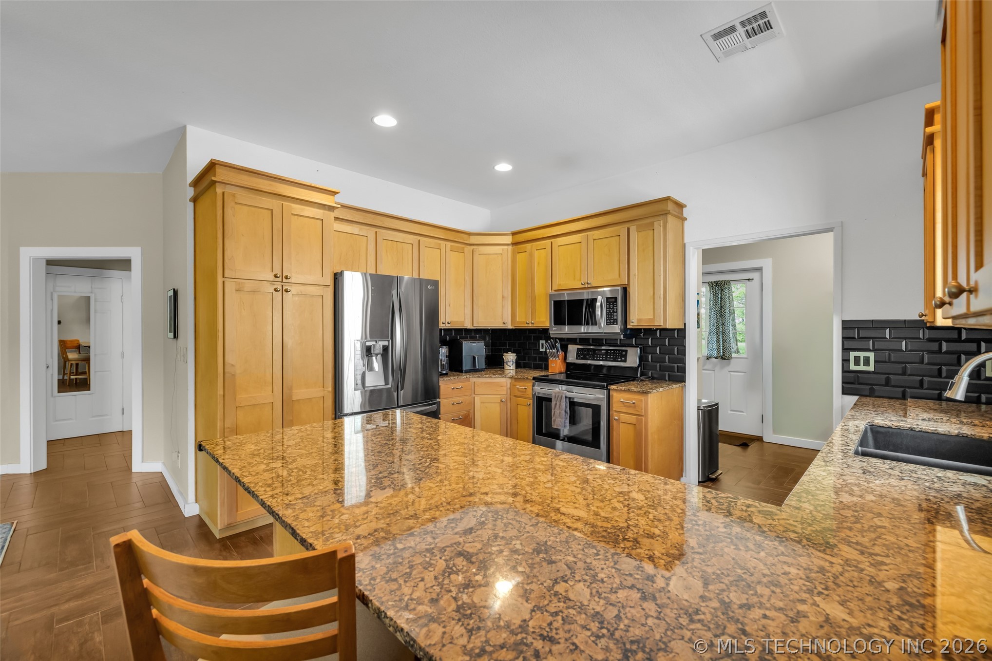 6515 N 4402 Road Adair OK 74330