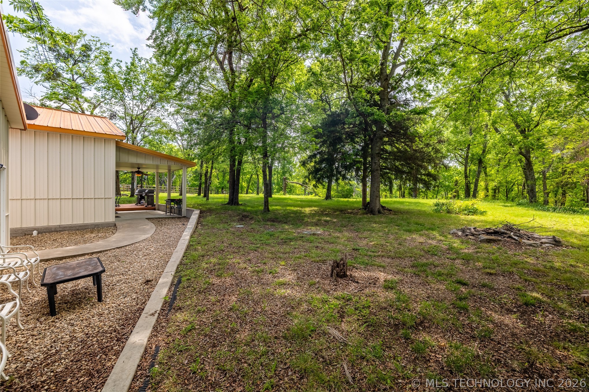 6515 N 4402 Road Adair OK 74330