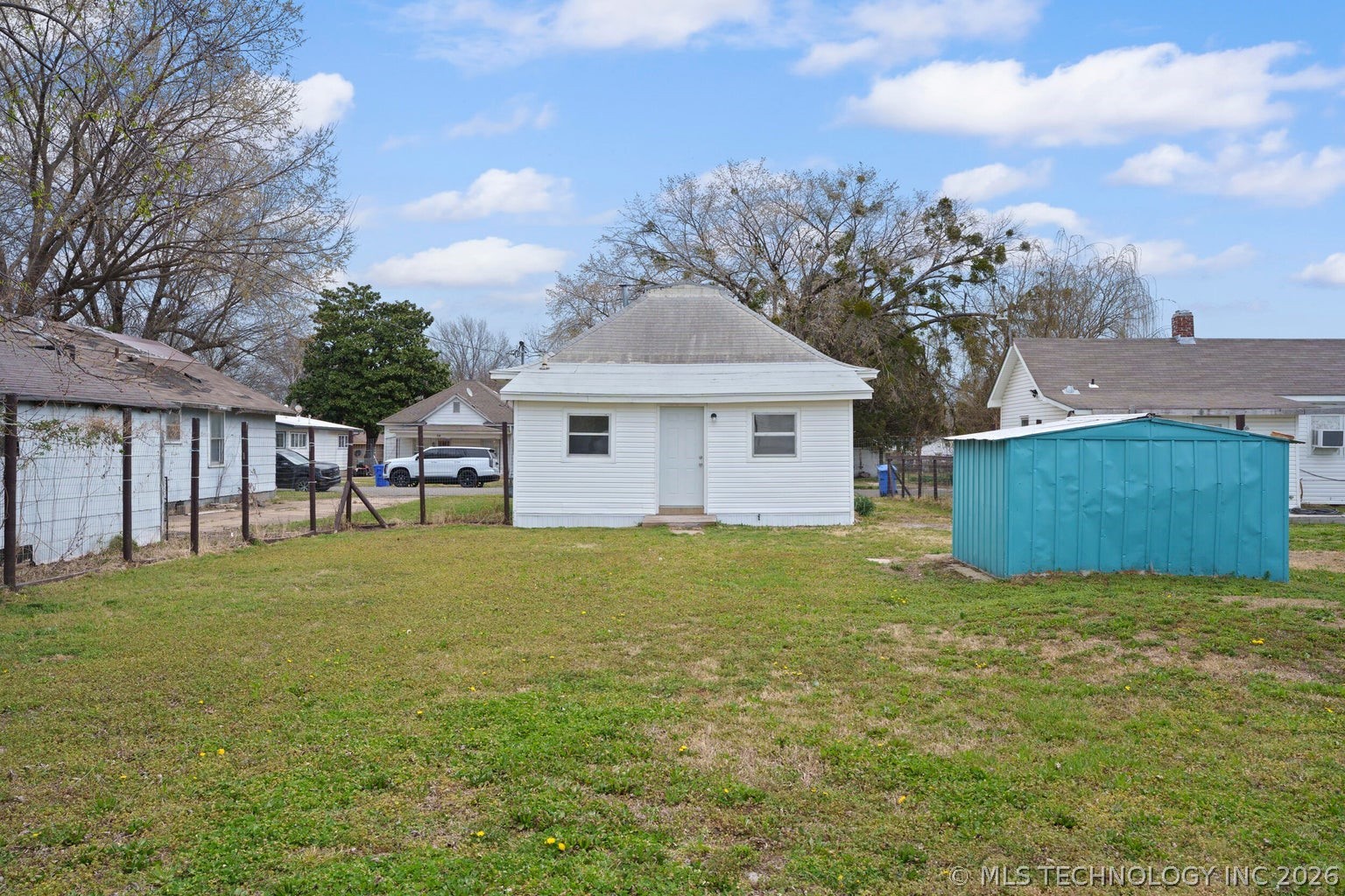 209 F NE Miami OK 74354
