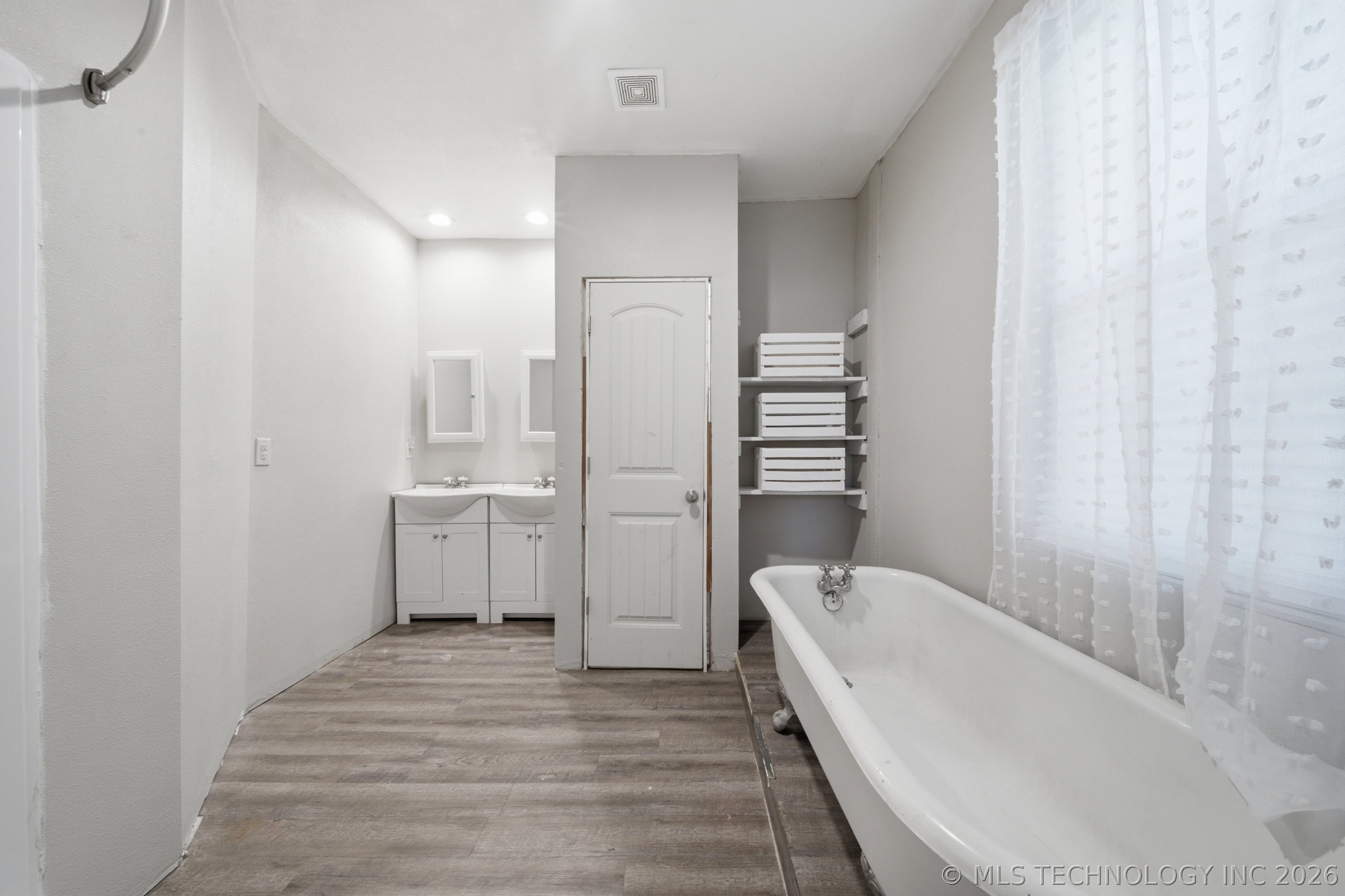 2302 E 96th Street Sperry OK 74073