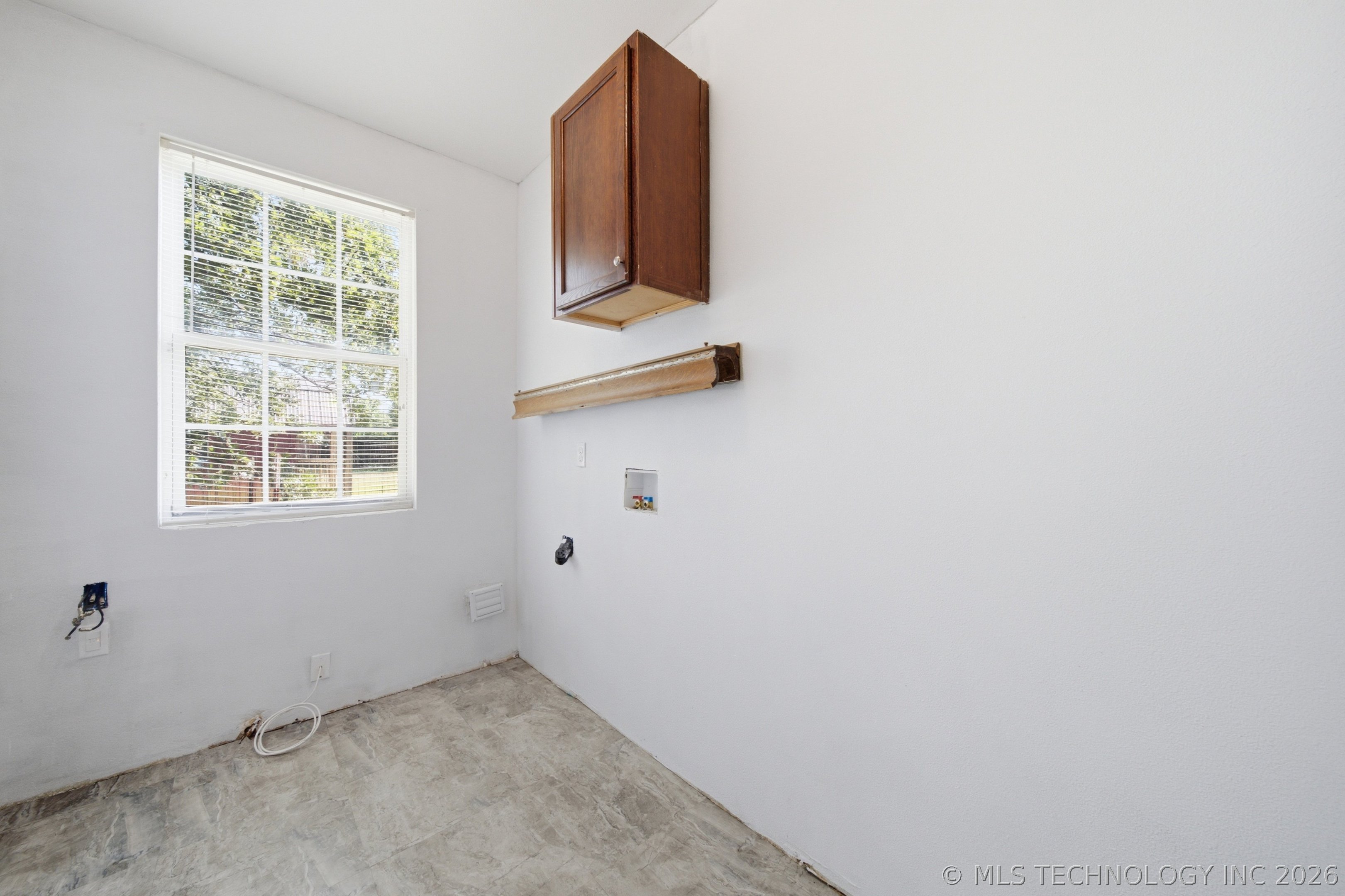 2302 E 96th Street Sperry OK 74073