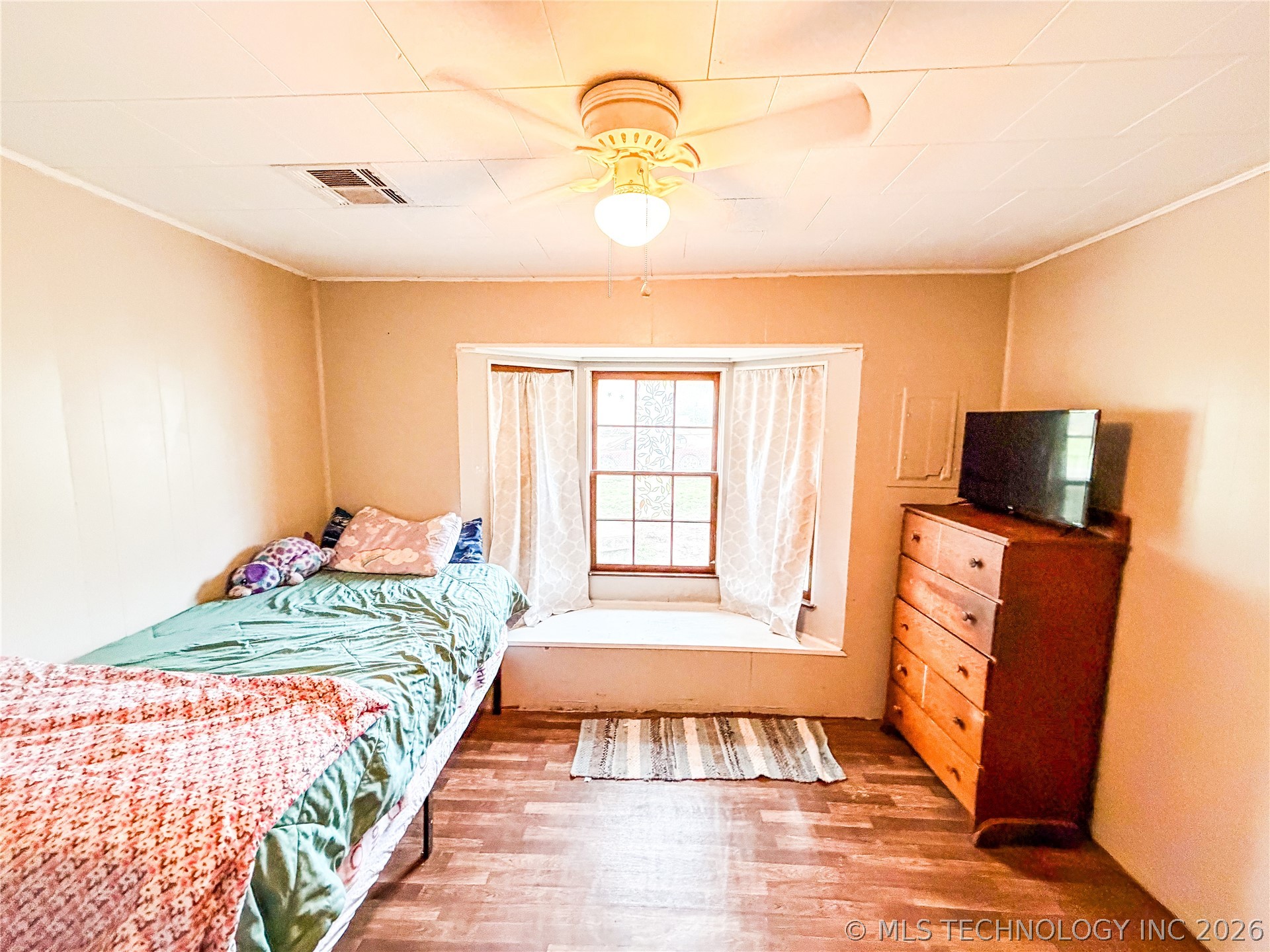 208 S Campbell Avenue Oilton OK 74052