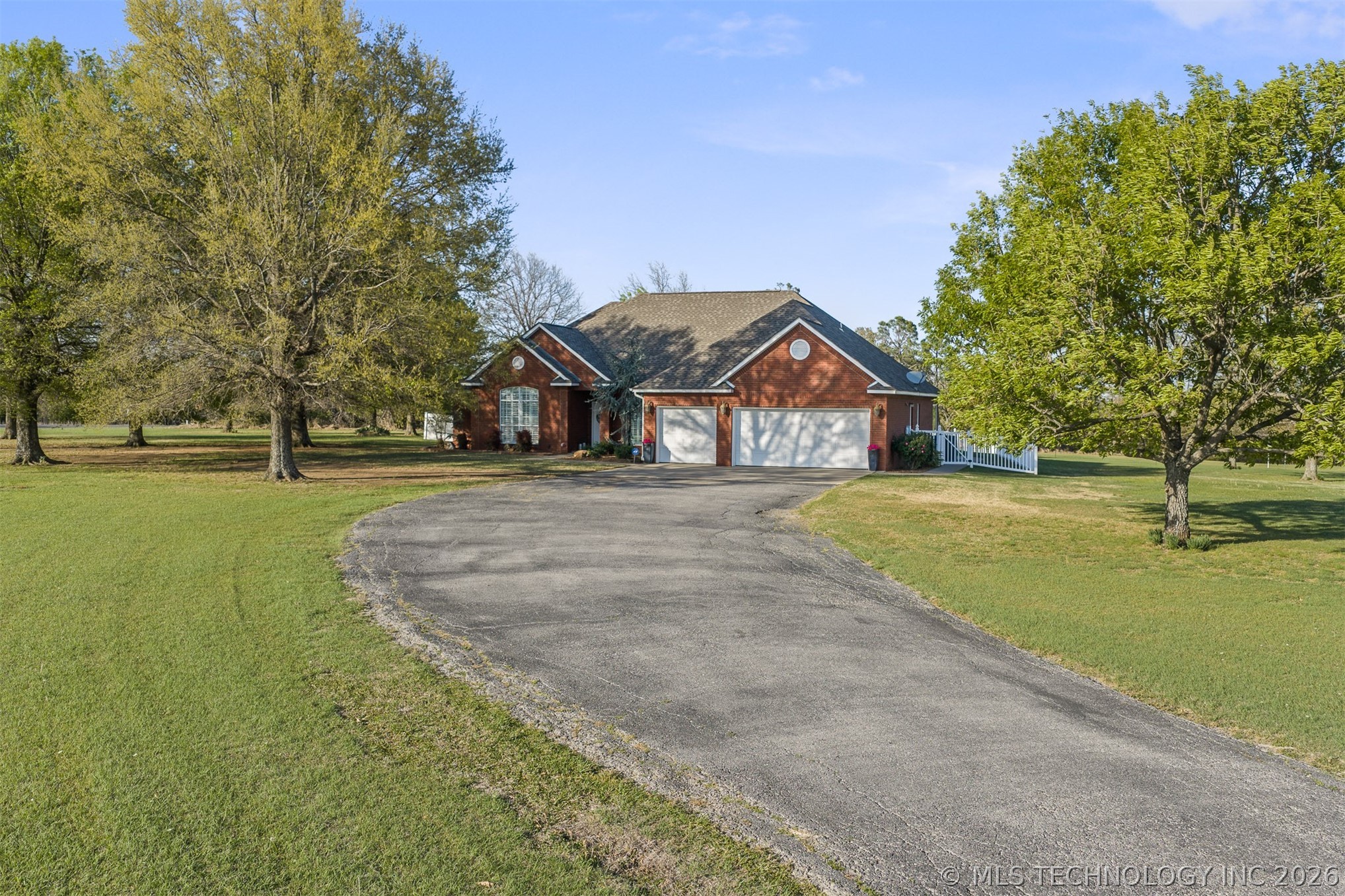 411 Smoking Oaks Drive Ardmore OK 73401