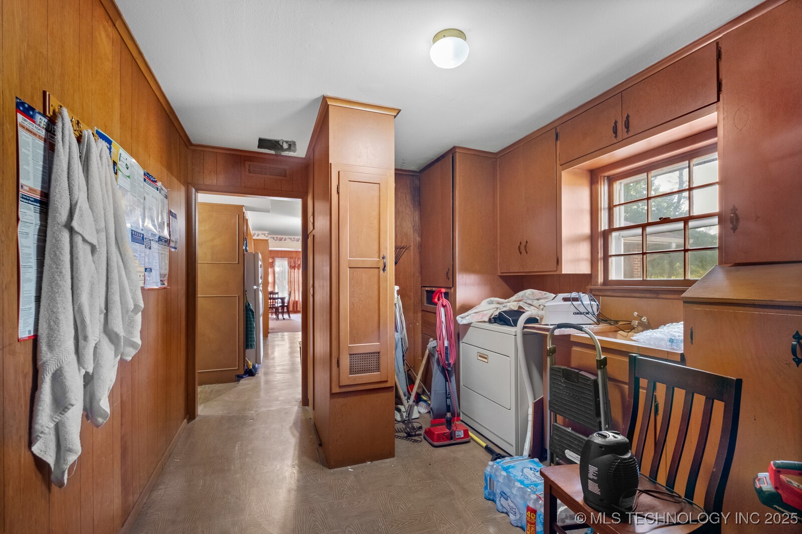 1400 W Locust Street Stilwell OK 74960
