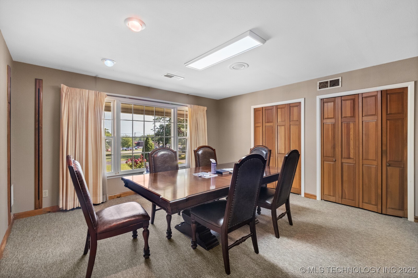 1400 W Locust Street Stilwell OK 74960