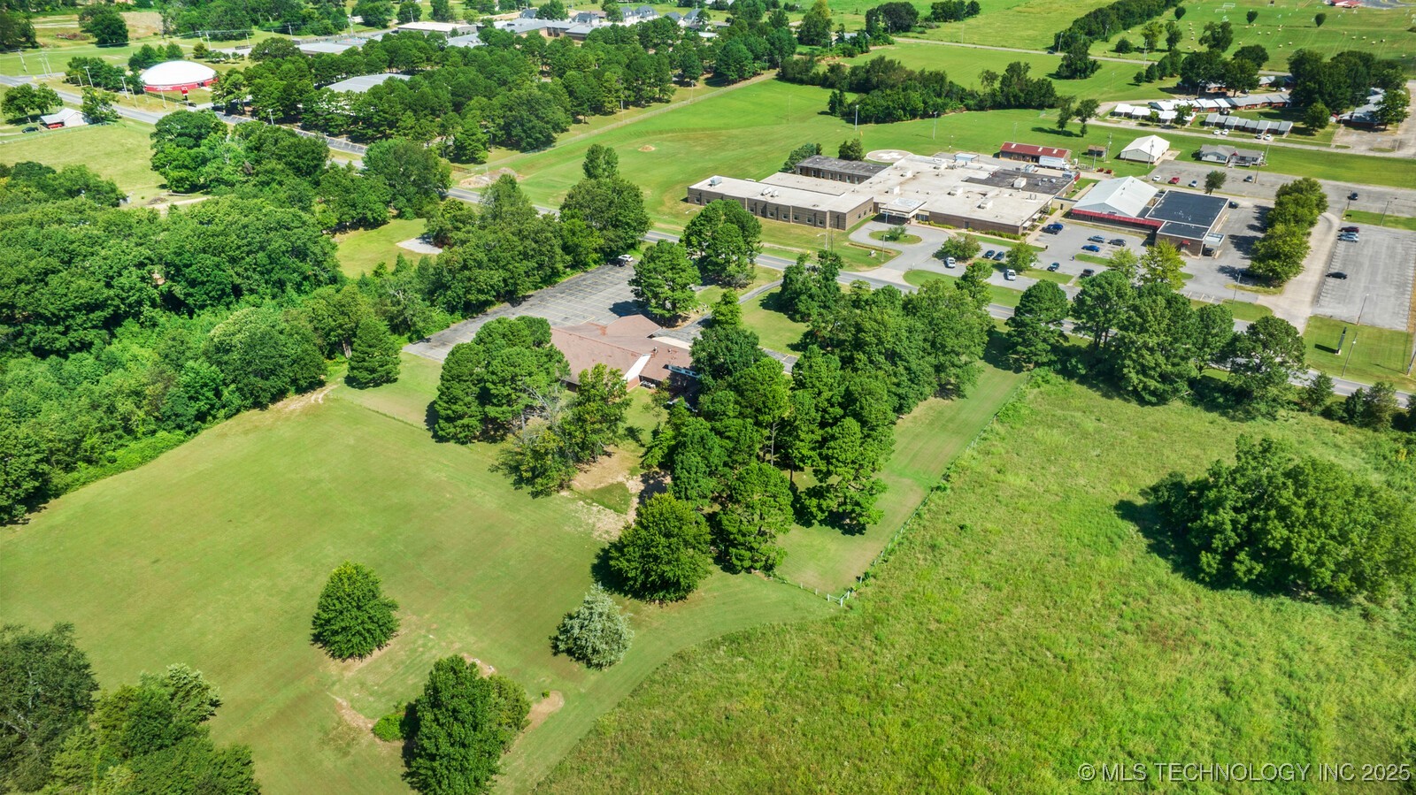 1400 W Locust Street Stilwell OK 74960