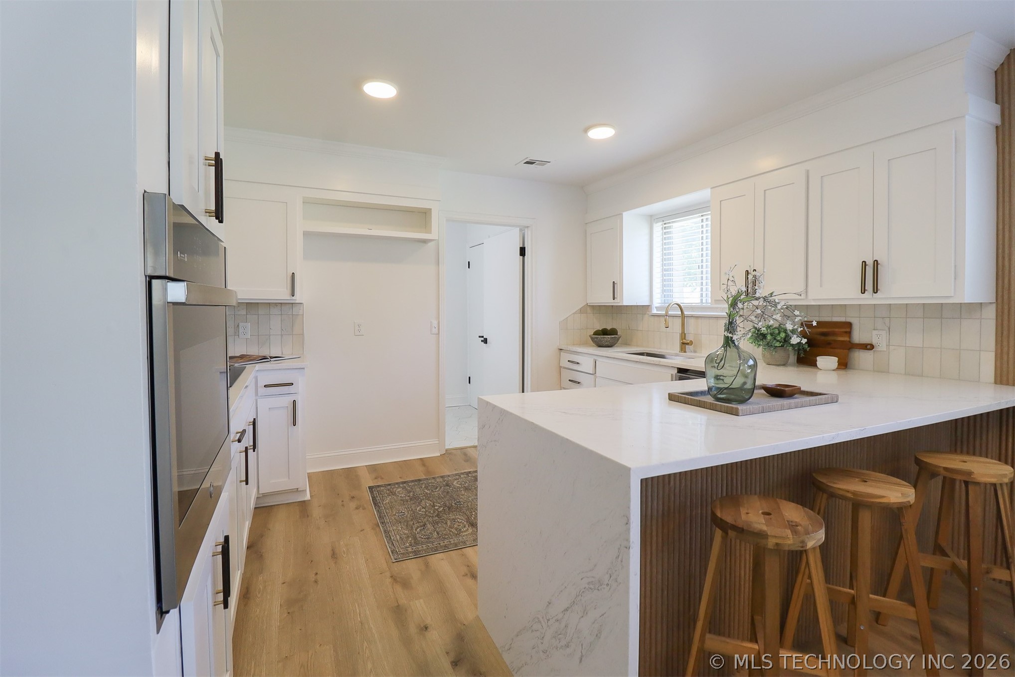7037 E 58th Place Tulsa OK 74145