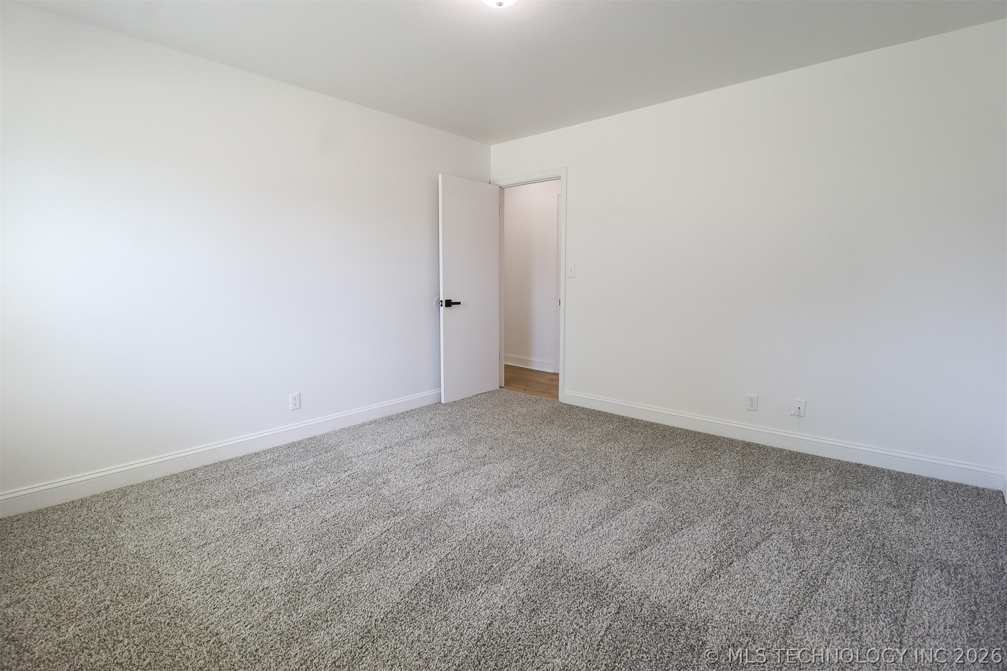 7037 E 58th Place Tulsa OK 74145