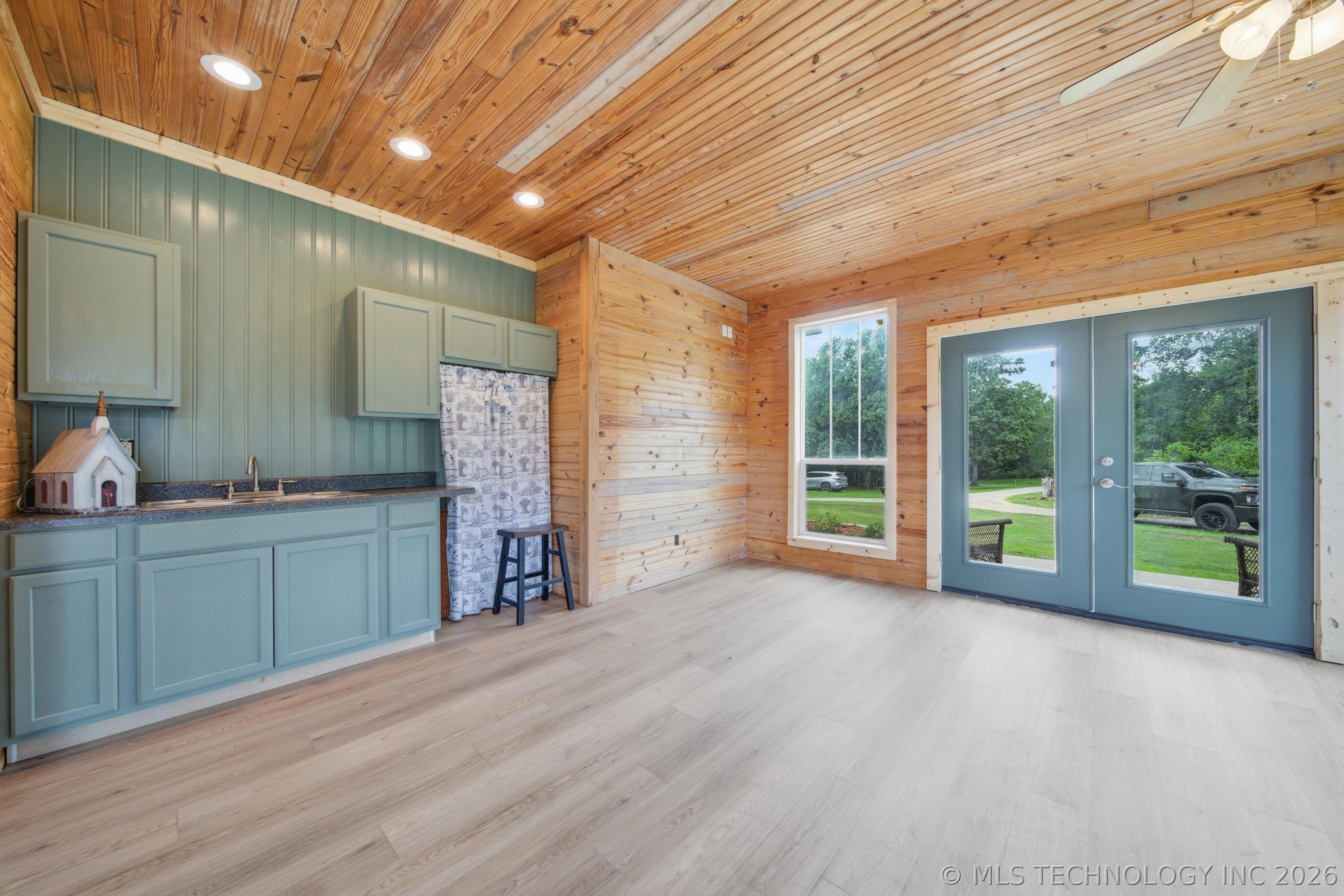 14252 E Lake Drive Claremore OK 74017