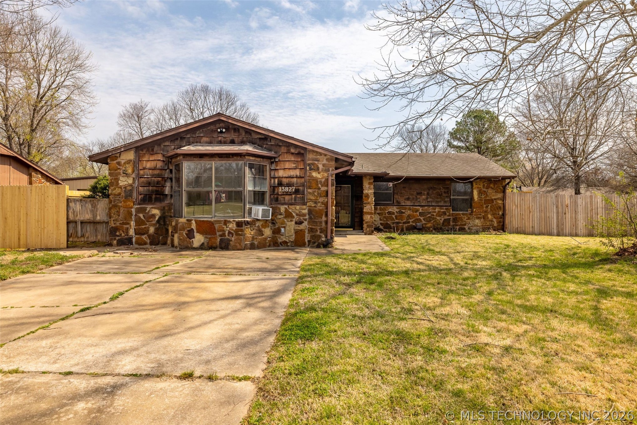 13827 S 283rd Eastavenue Coweta OK 74429