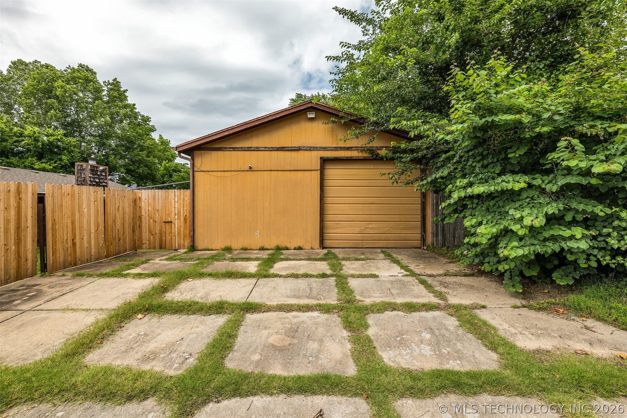 13827 S 283rd Eastavenue Coweta OK 74429