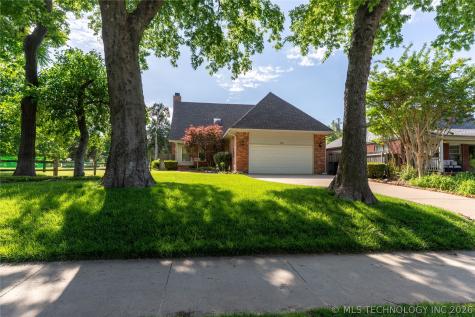 1620 S Florence Place Tulsa OK 74104