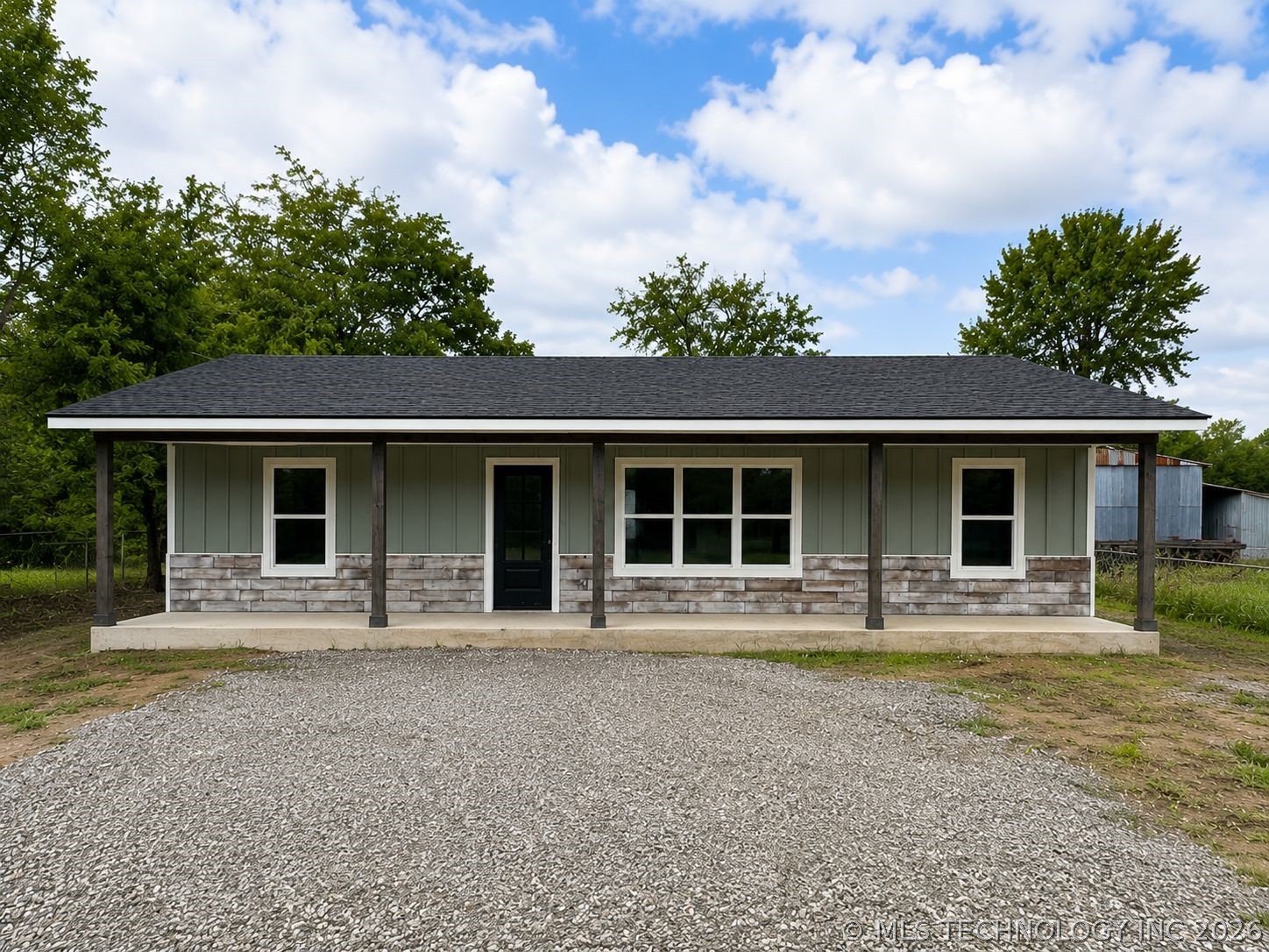 211 Manning Avenue Caddo OK 74729