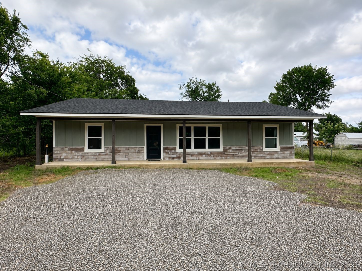 211 Manning Avenue Caddo OK 74729