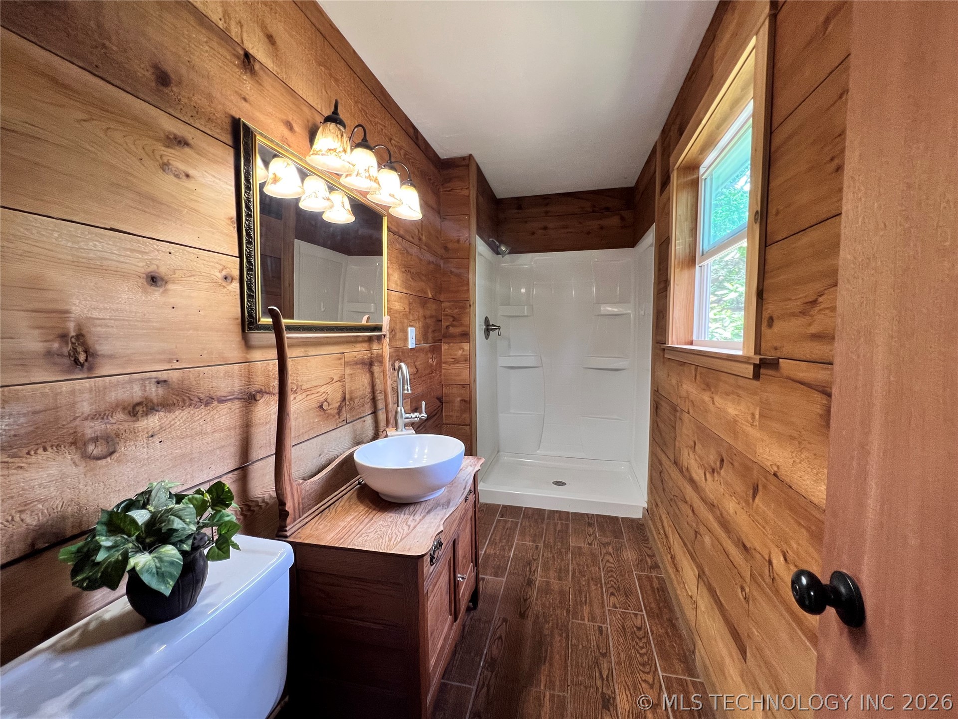 7604 Clear Creek Duncan OK 73534