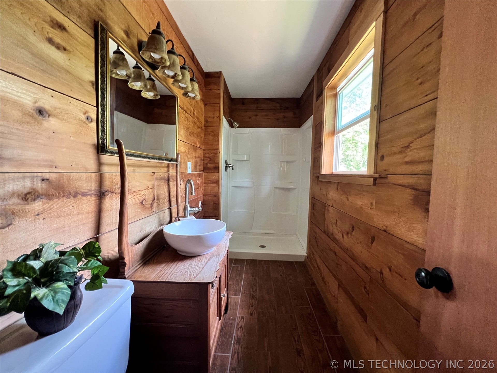7604 Clear Creek Duncan OK 73534