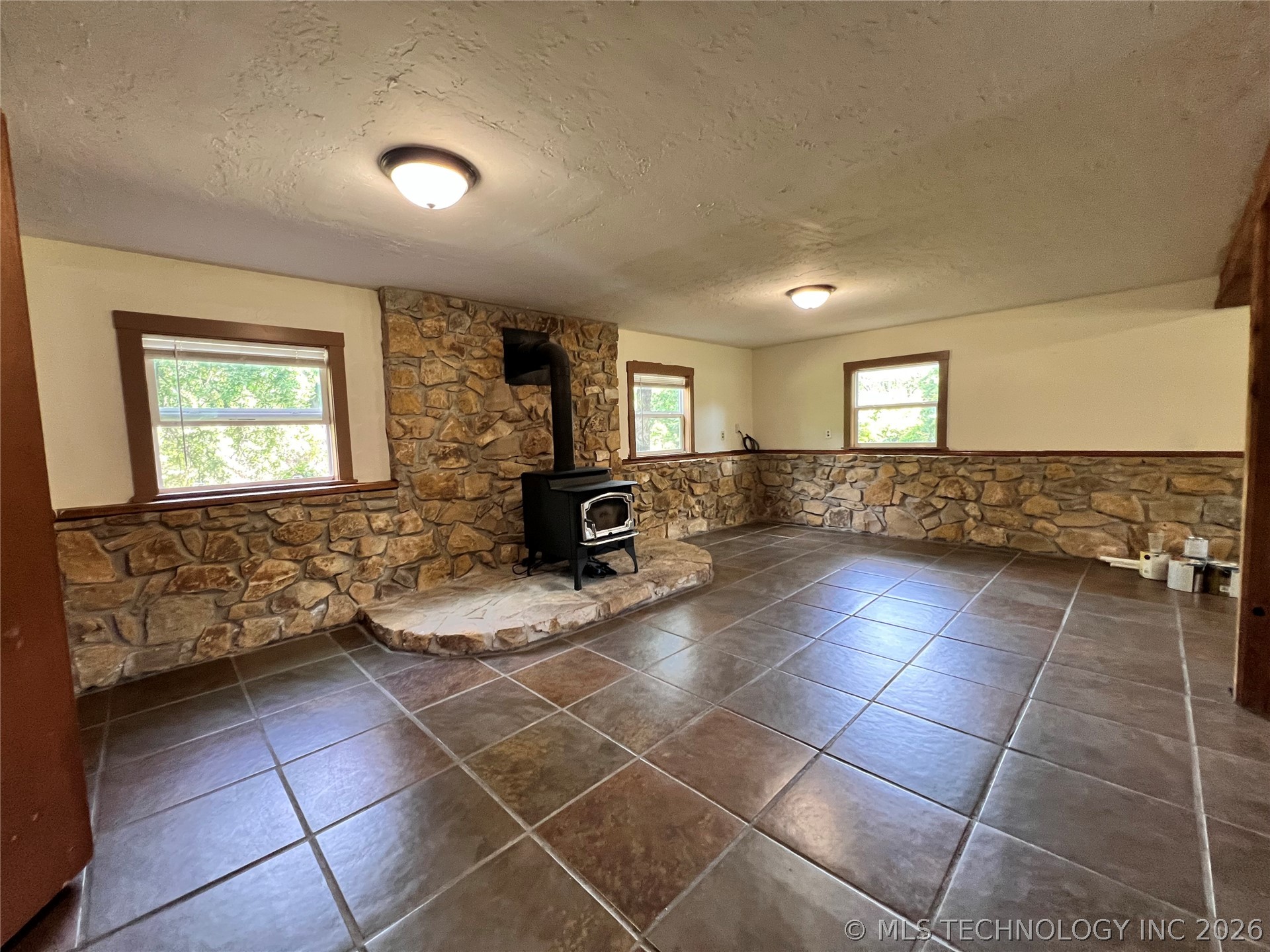 7604 Clear Creek Duncan OK 73534