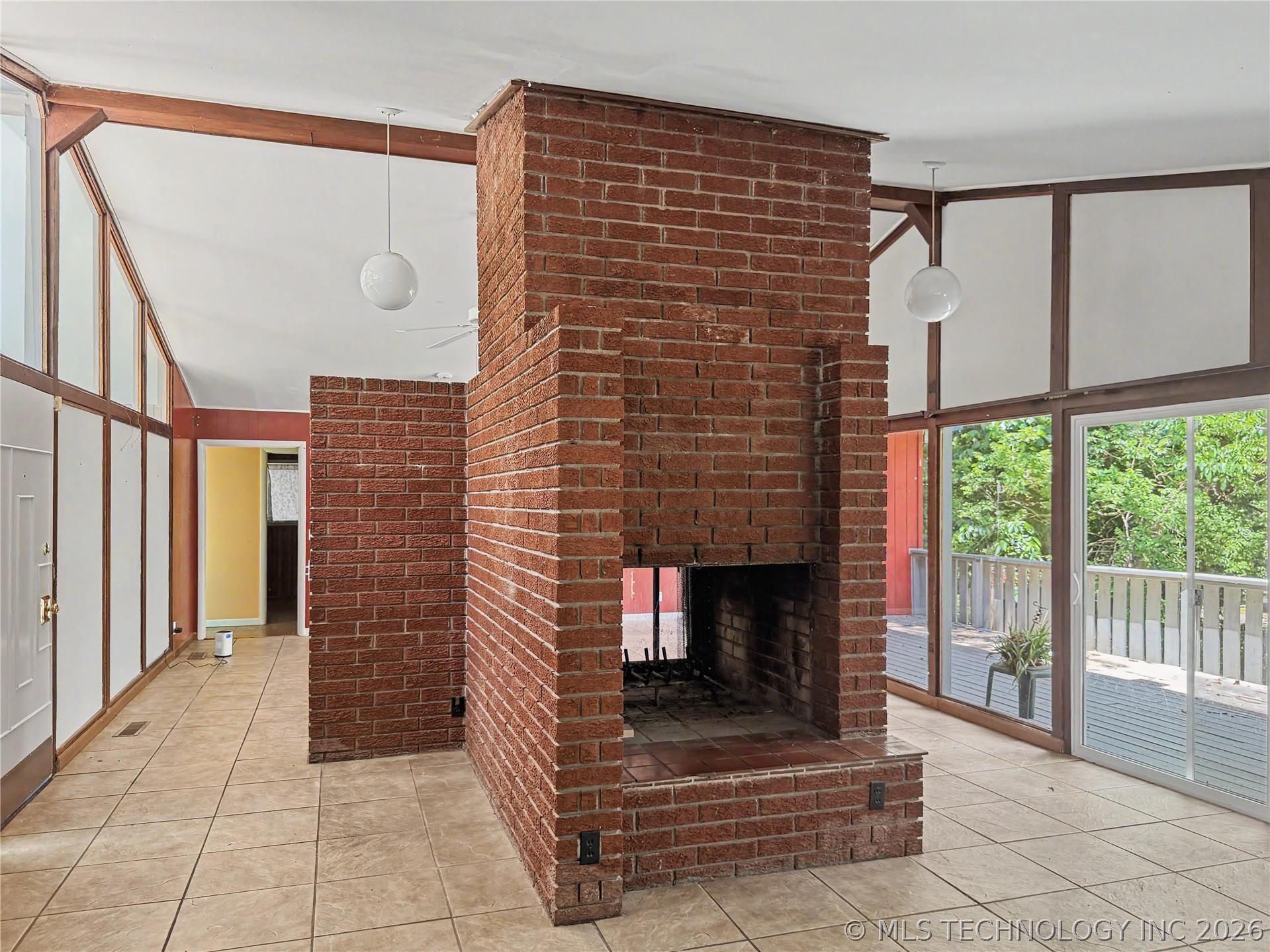 522 W Downing Street Tahlequah OK 74464
