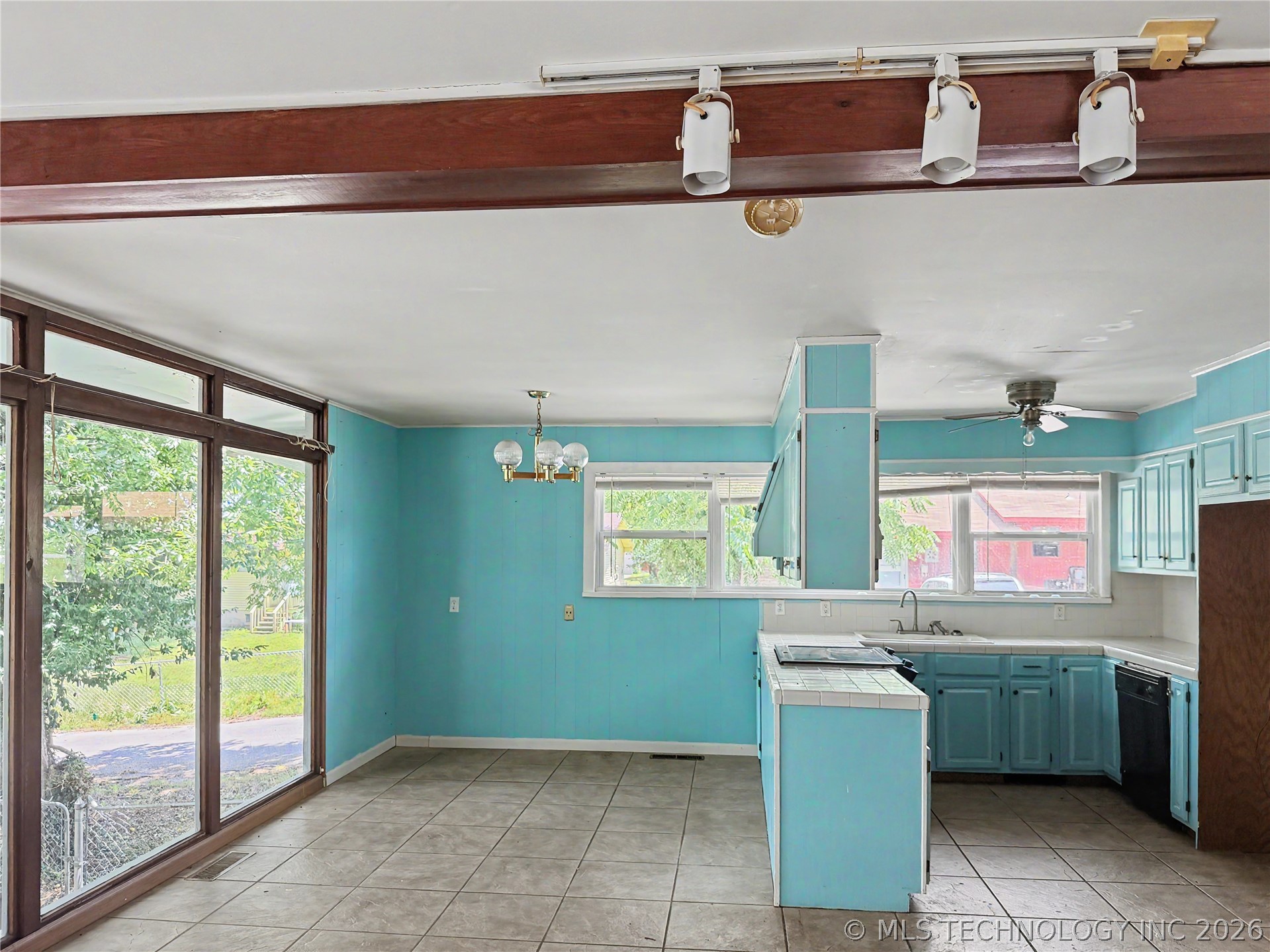 522 W Downing Street Tahlequah OK 74464