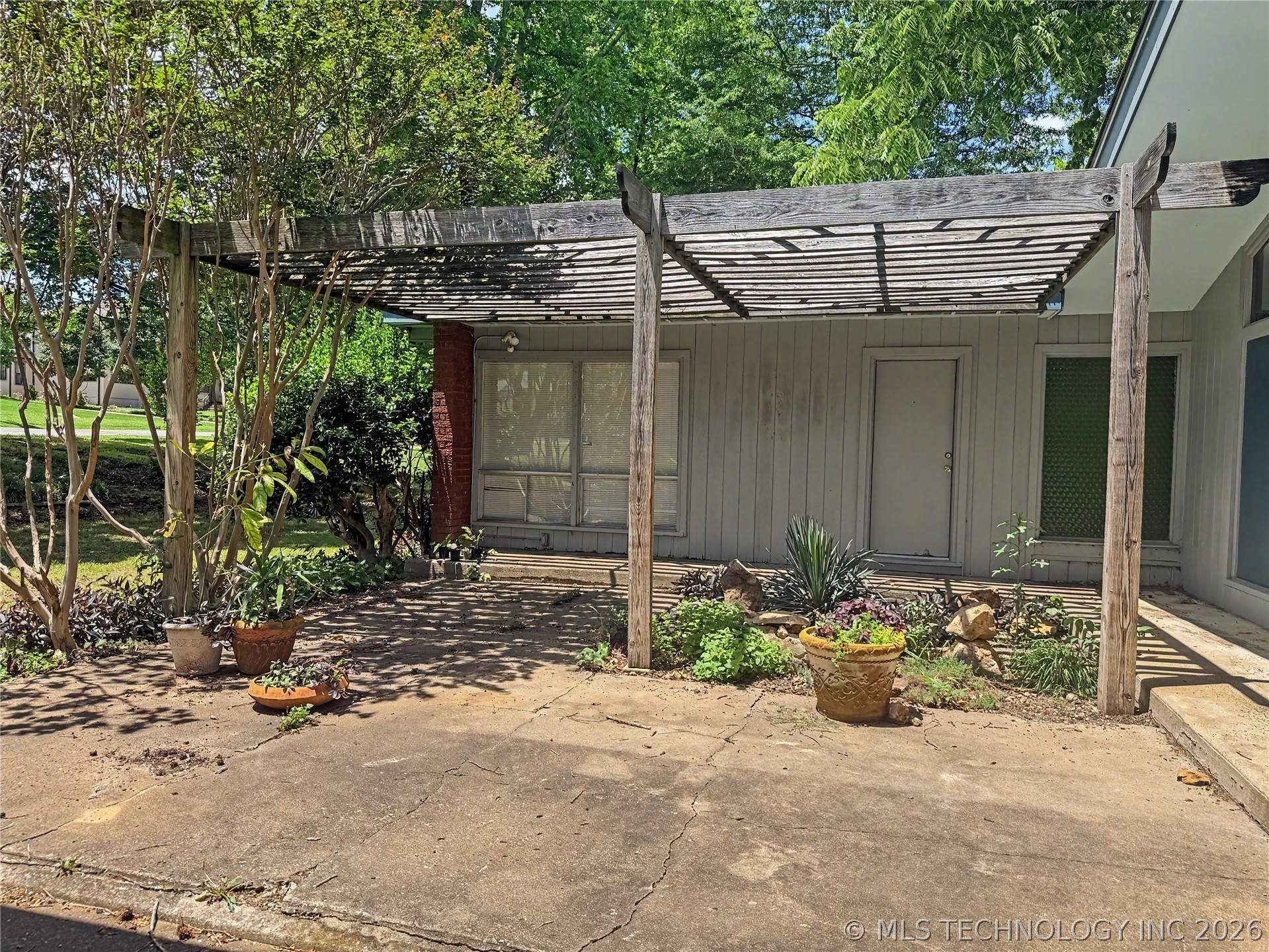 522 W Downing Street Tahlequah OK 74464