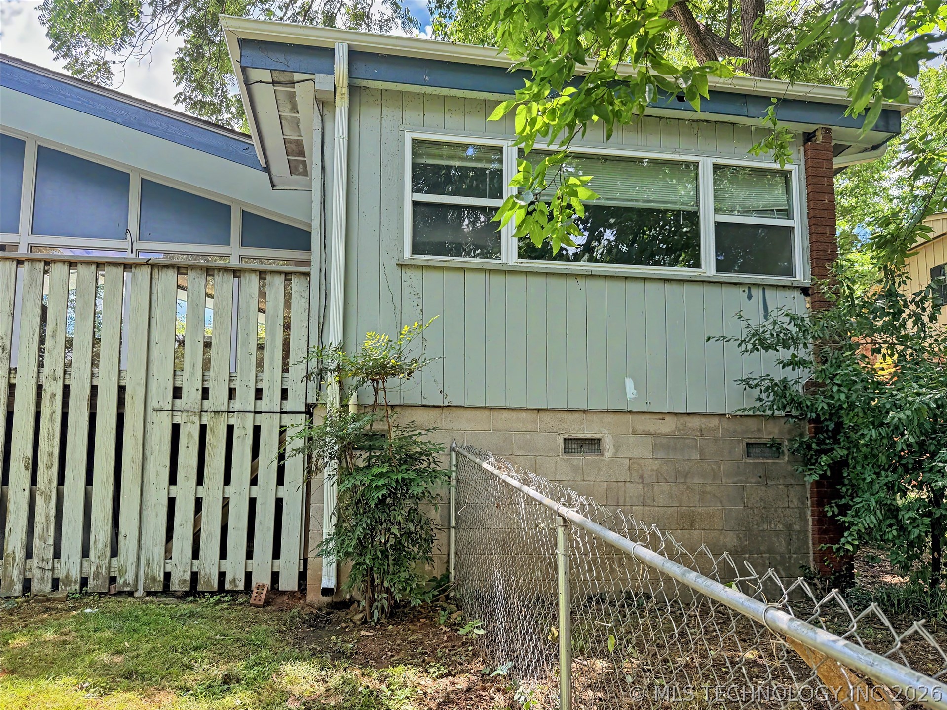 522 W Downing Street Tahlequah OK 74464