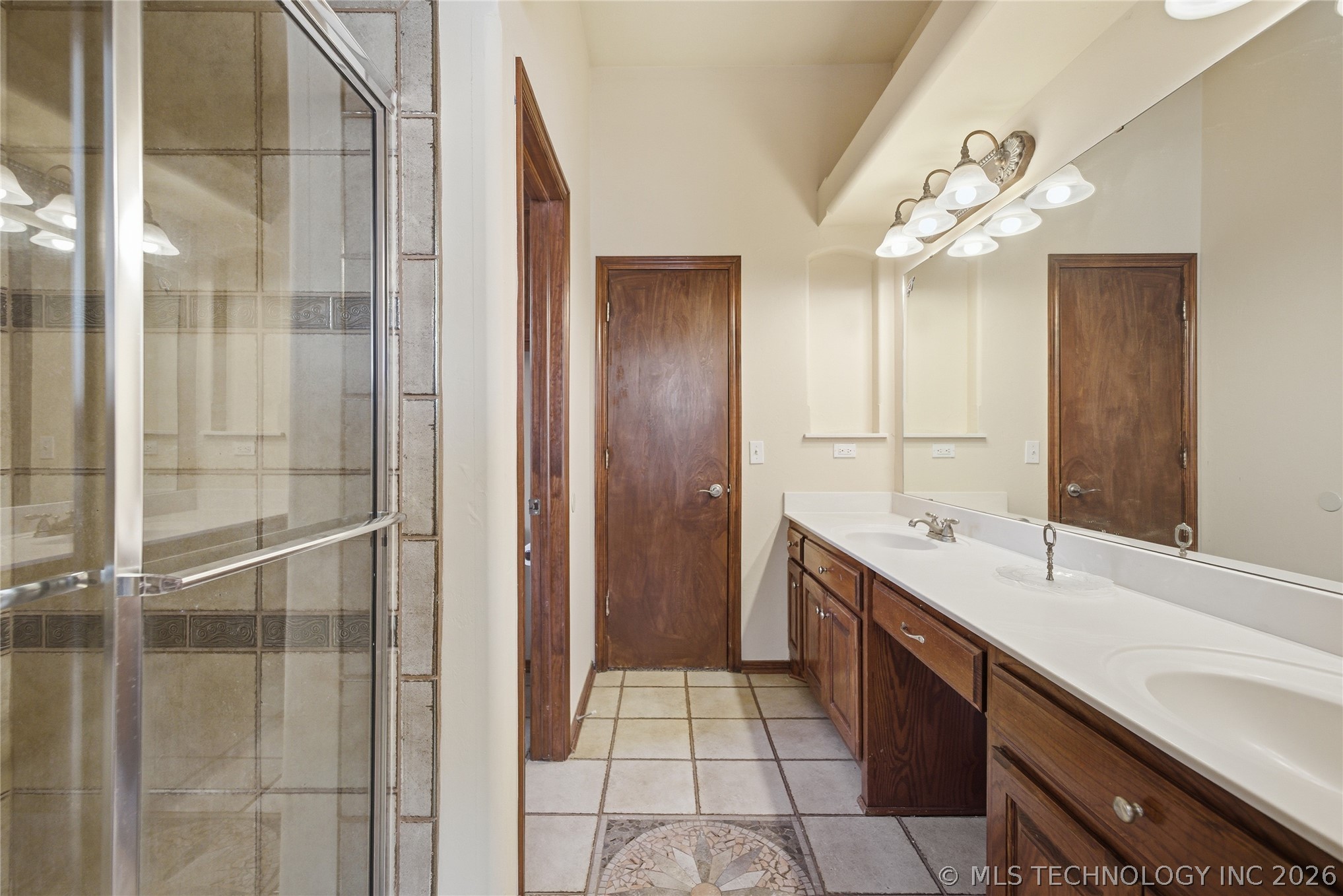 9125 SW 28th Oklahoma City OK 73128
