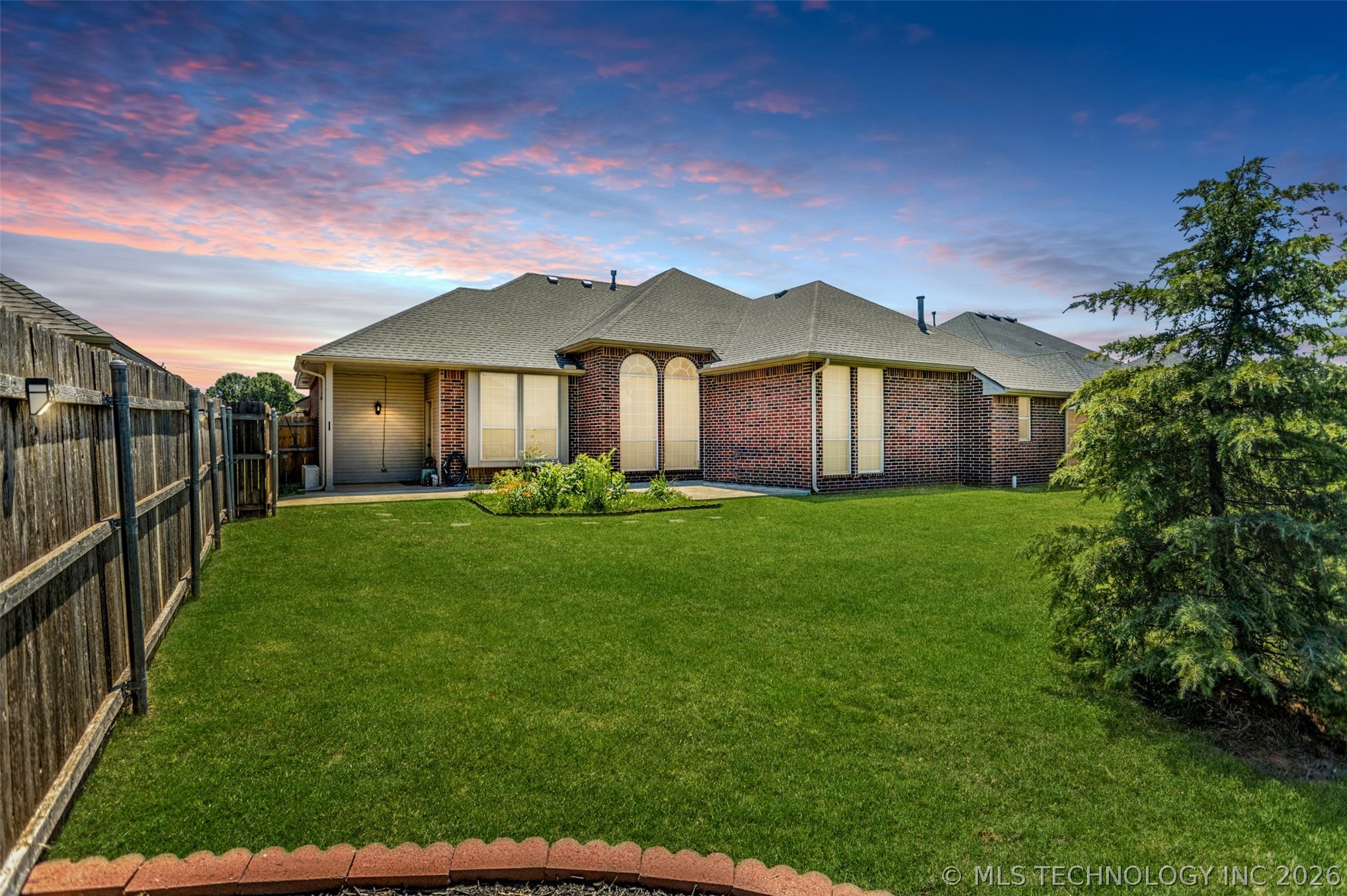 9125 SW 28th Oklahoma City OK 73128