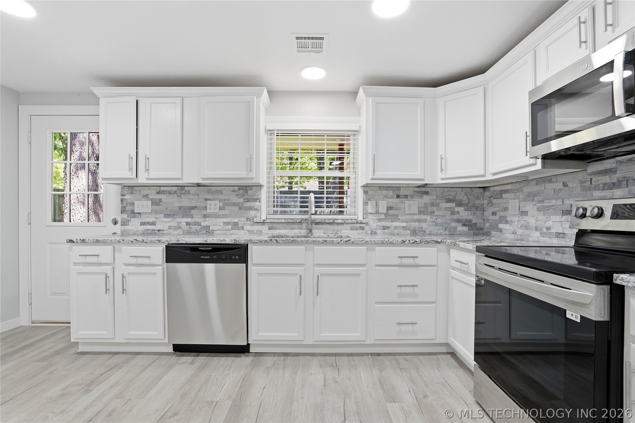 453684 Osage Avenue Afton OK 74331