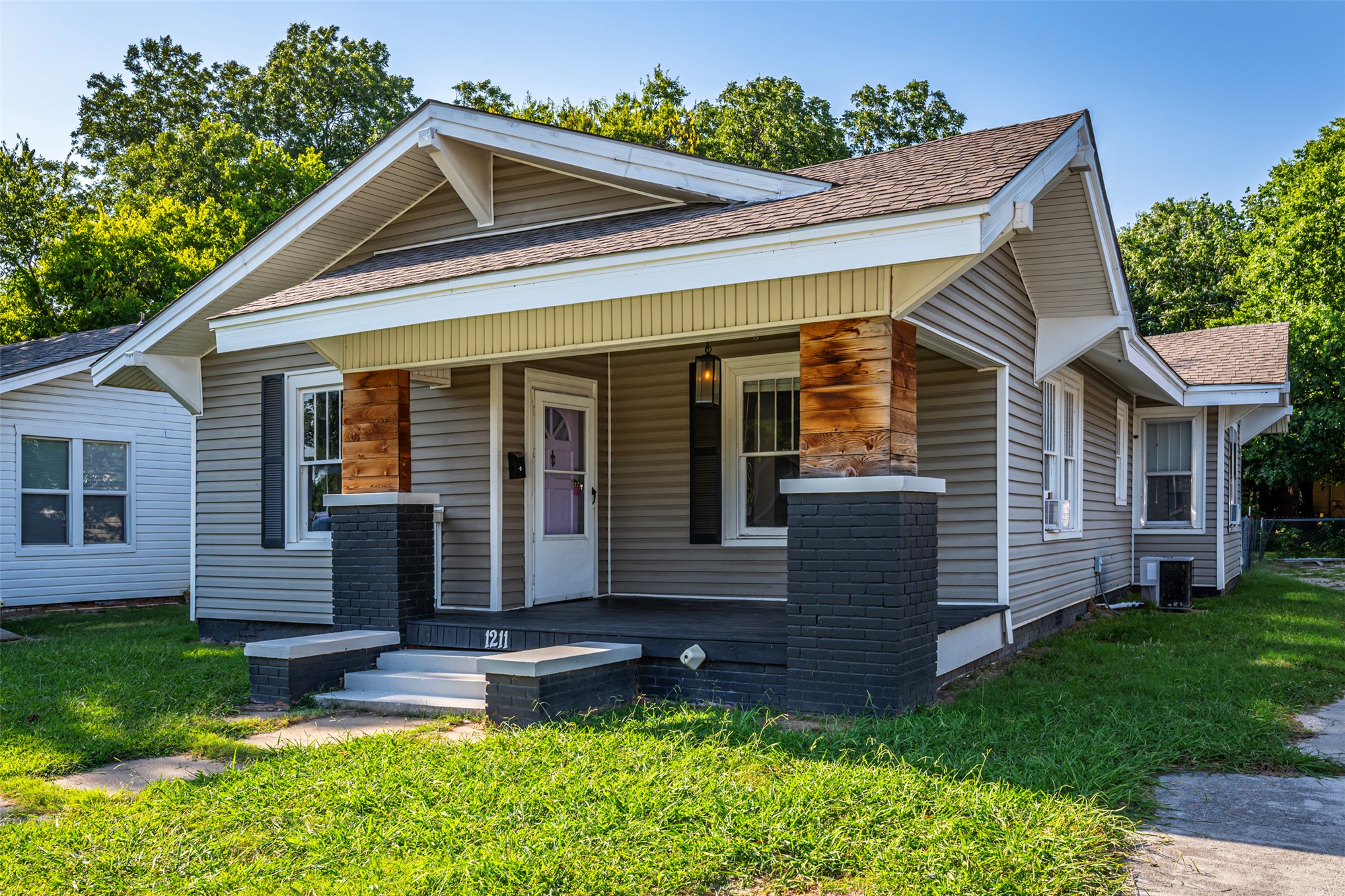 1211 Stanley Street Ardmore OK 73401