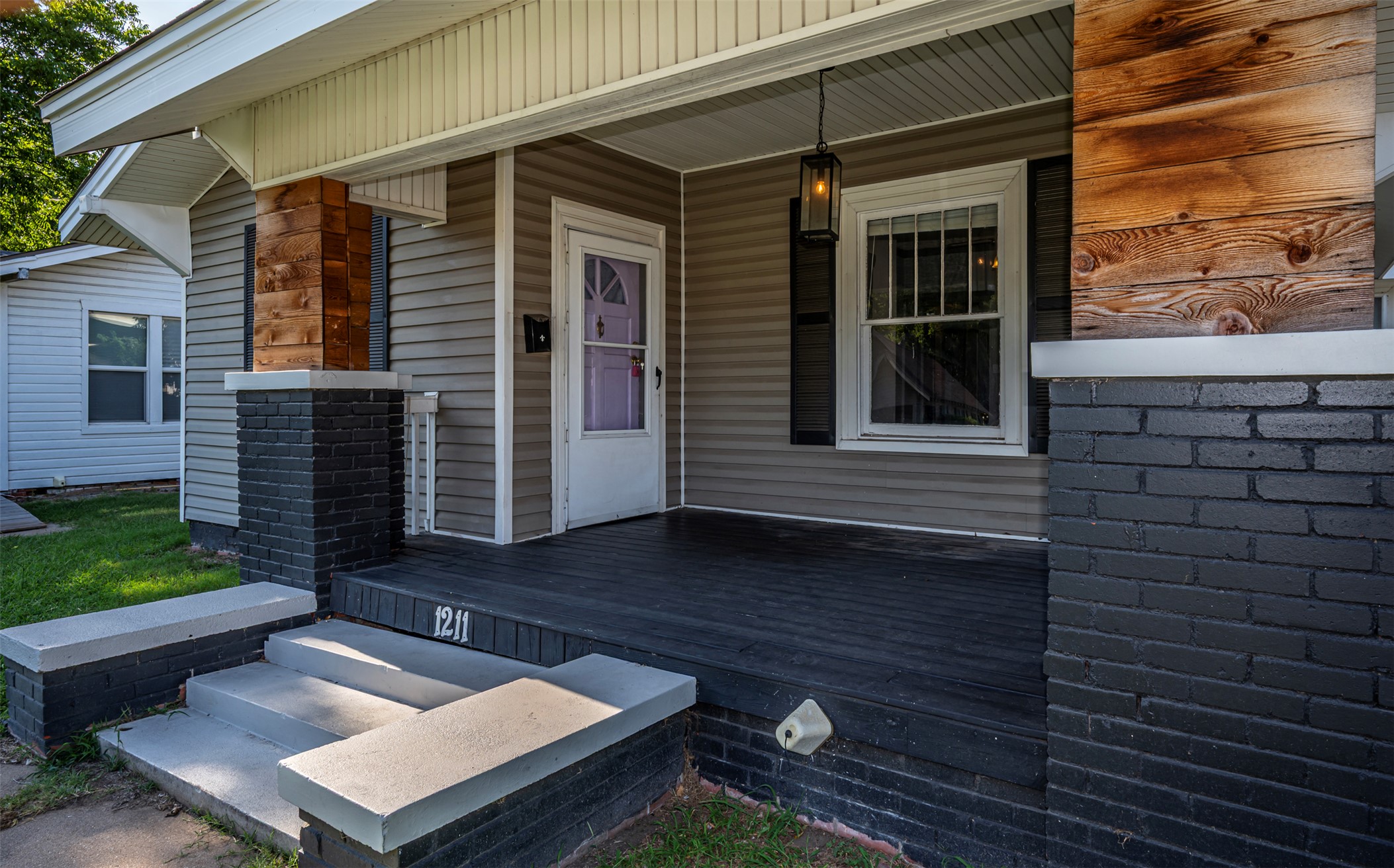 1211 Stanley Street Ardmore OK 73401