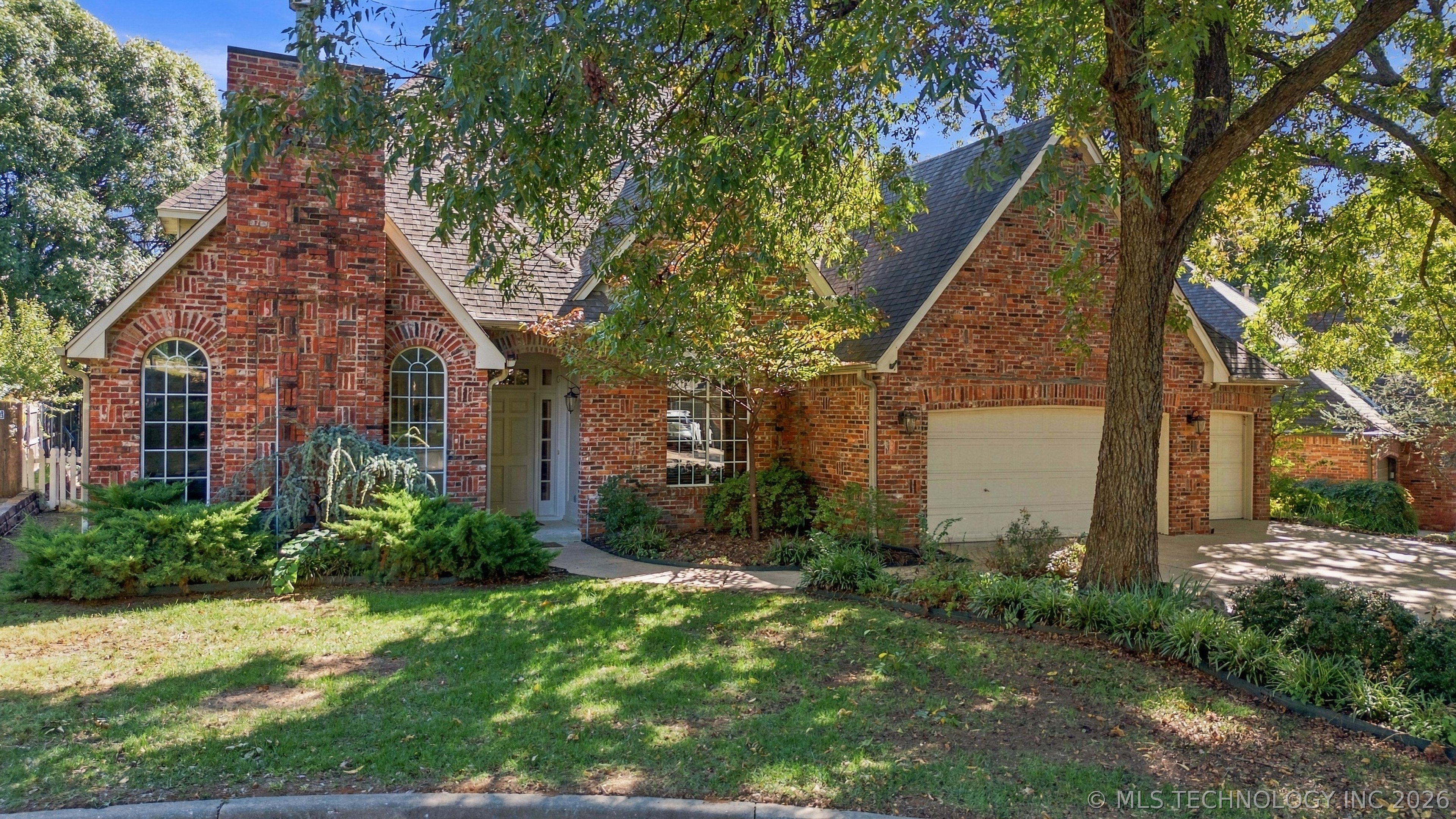 9021 S Maplewood Avenue Tulsa OK 74137