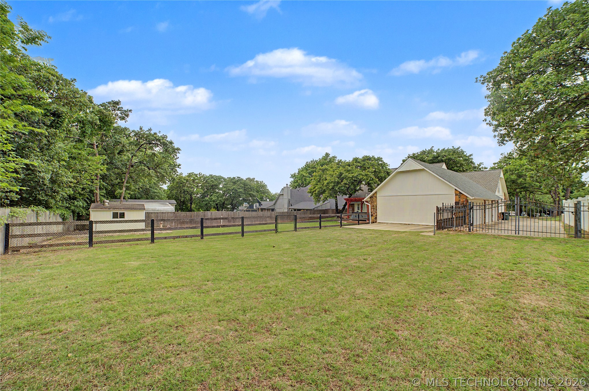 521 Pioneer Road Sapulpa OK 74066