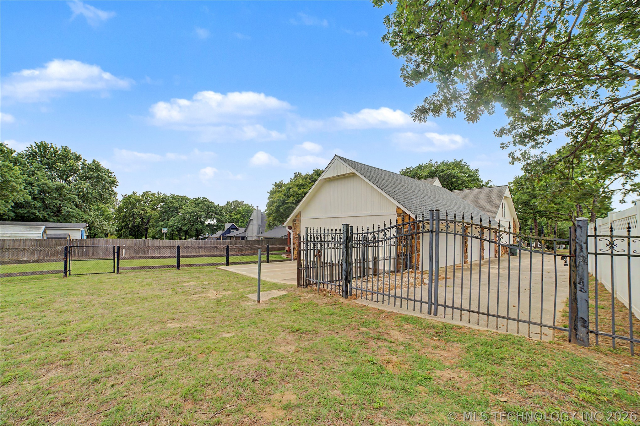 521 Pioneer Road Sapulpa OK 74066