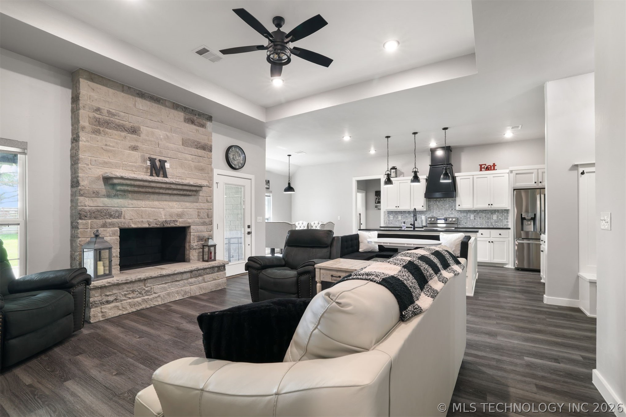 155 Riverbend Avenue Calera OK 74730