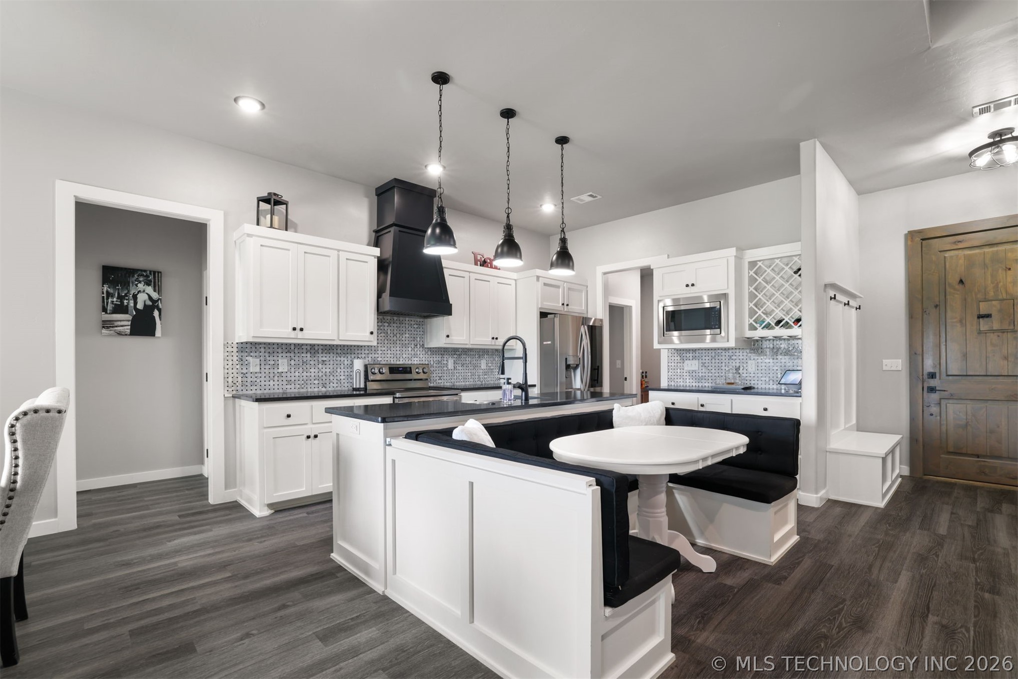 155 Riverbend Avenue Calera OK 74730