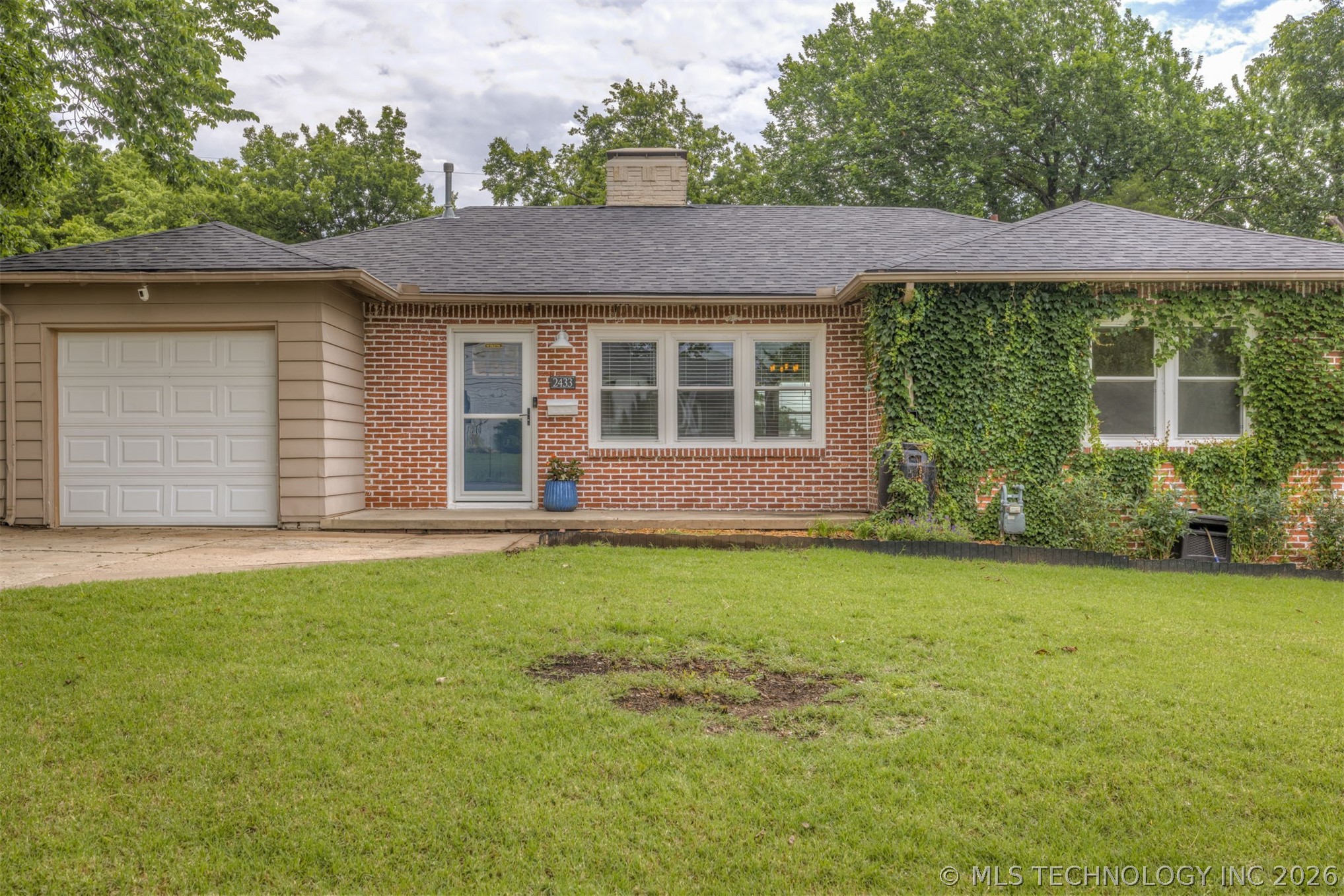 2433 Gary Place Tulsa OK 74114
