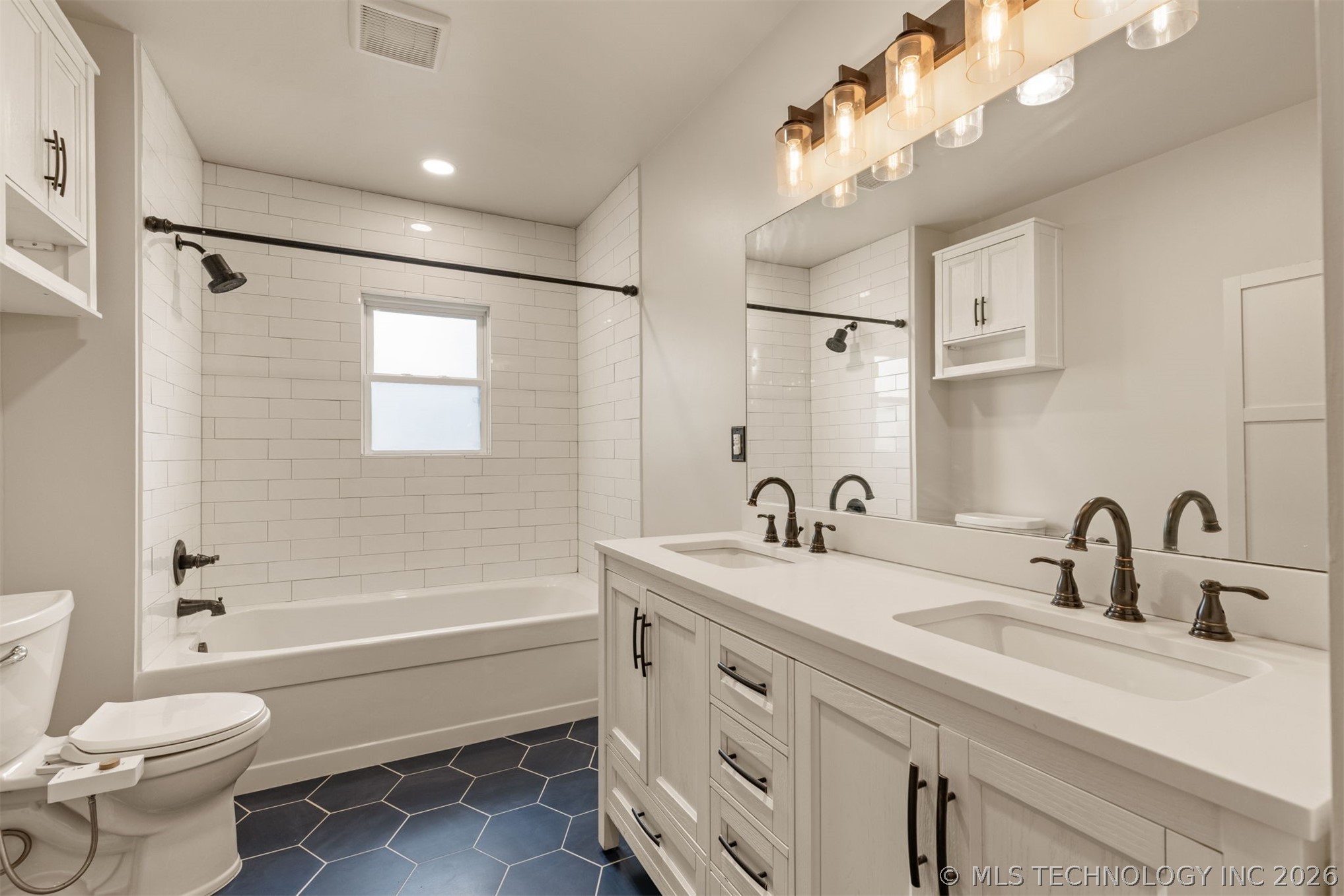 2433 Gary Place Tulsa OK 74114