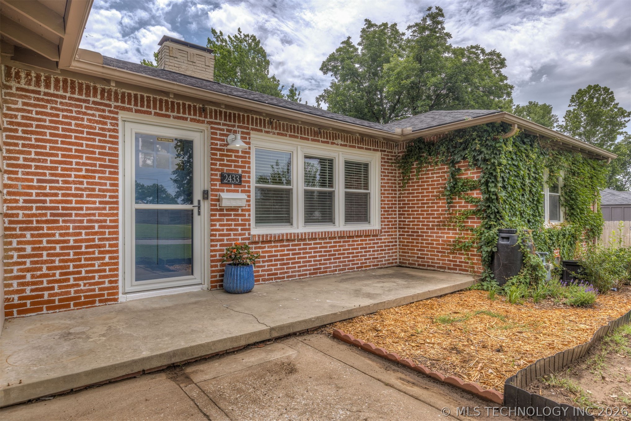 2433 Gary Place Tulsa OK 74114