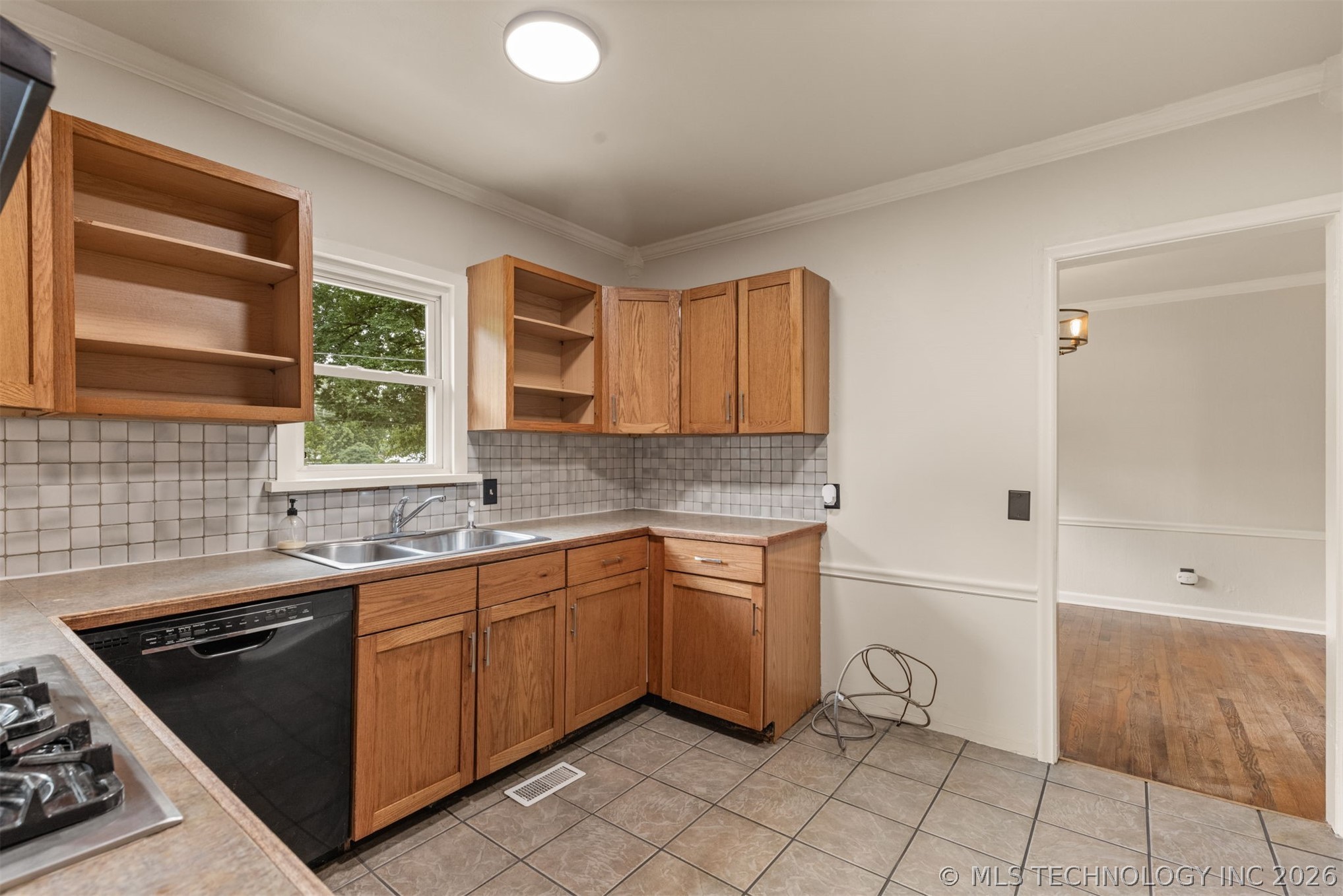 2433 Gary Place Tulsa OK 74114