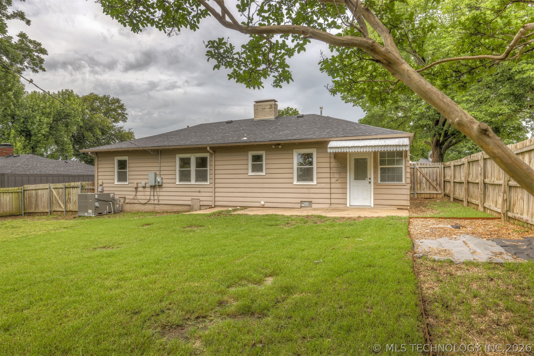 2433 Gary Place Tulsa OK 74114
