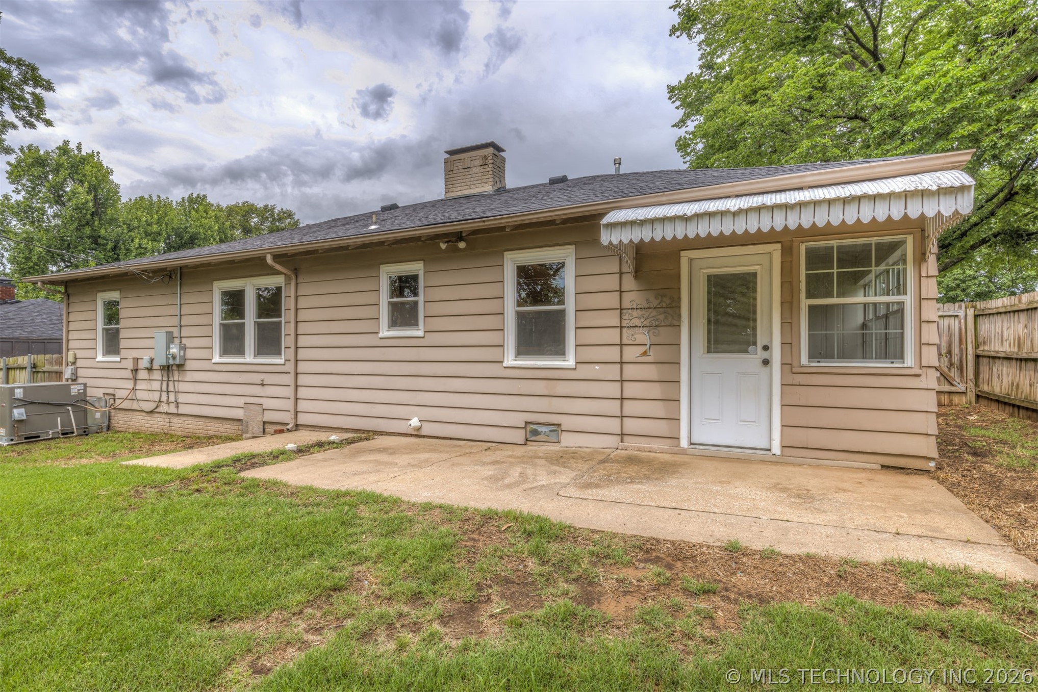 2433 Gary Place Tulsa OK 74114