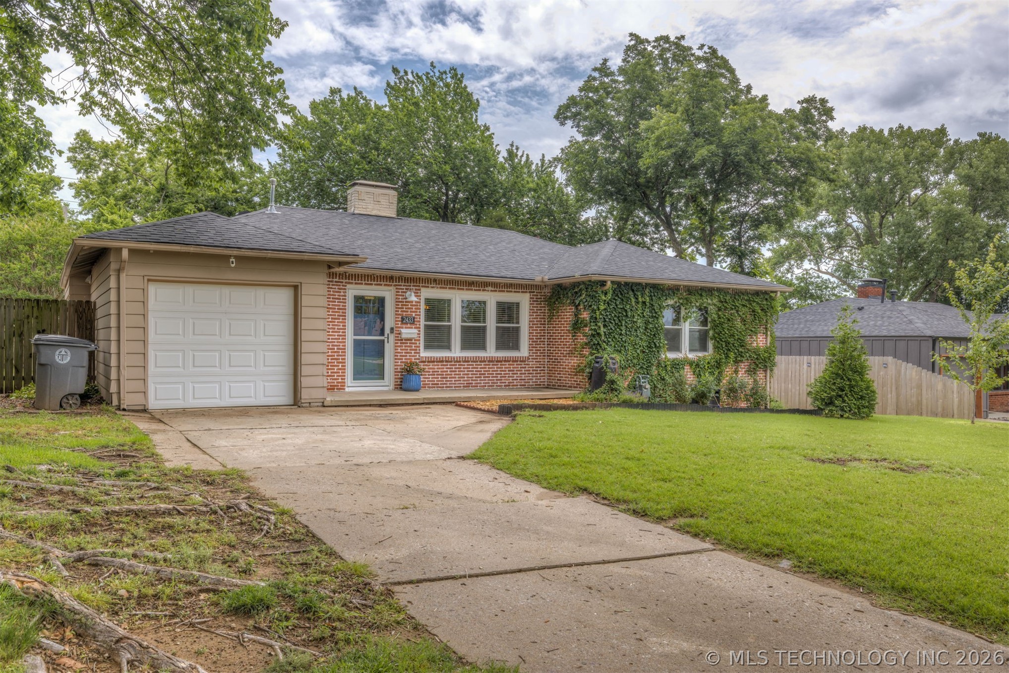 2433 Gary Place Tulsa OK 74114