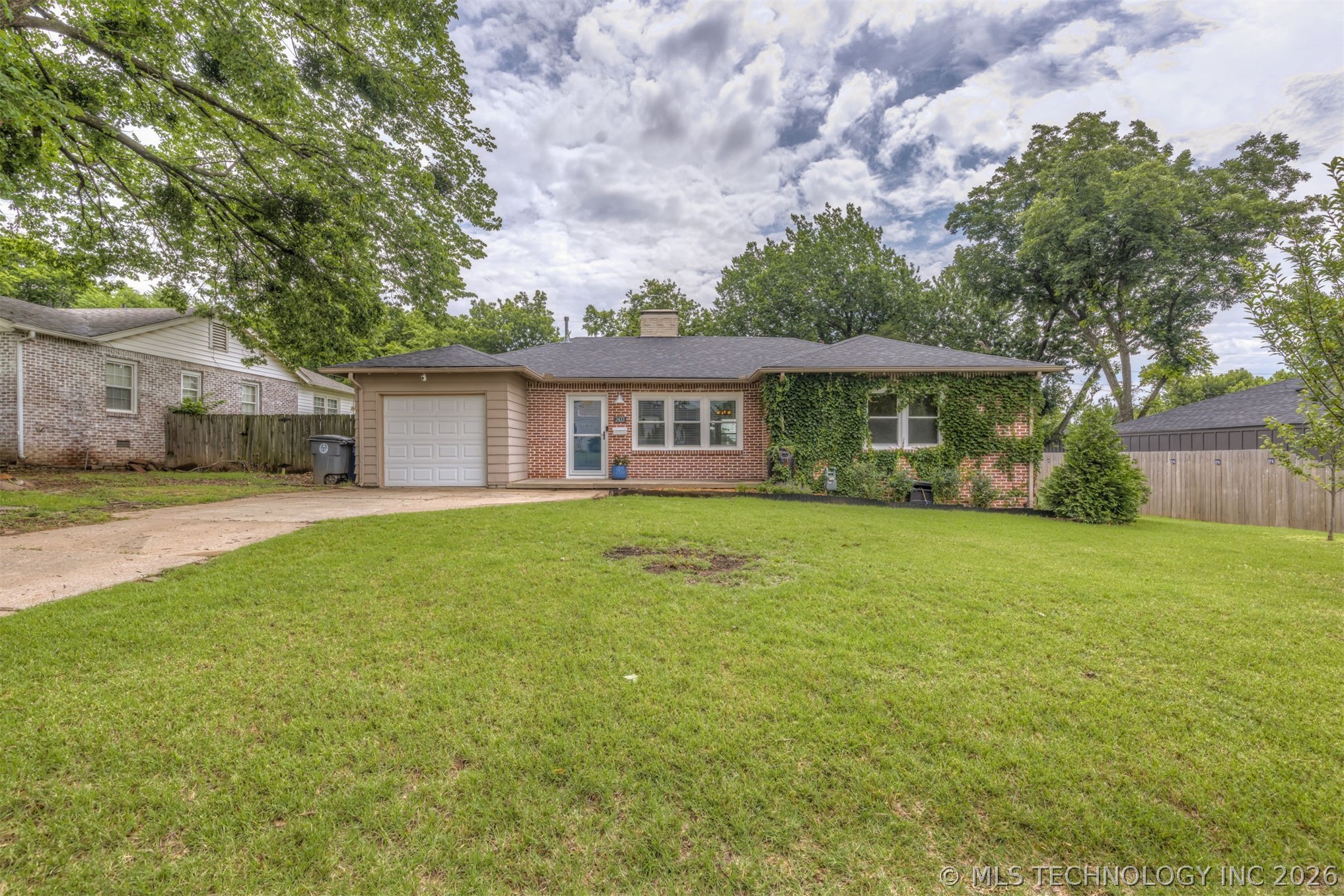 2433 Gary Place Tulsa OK 74114