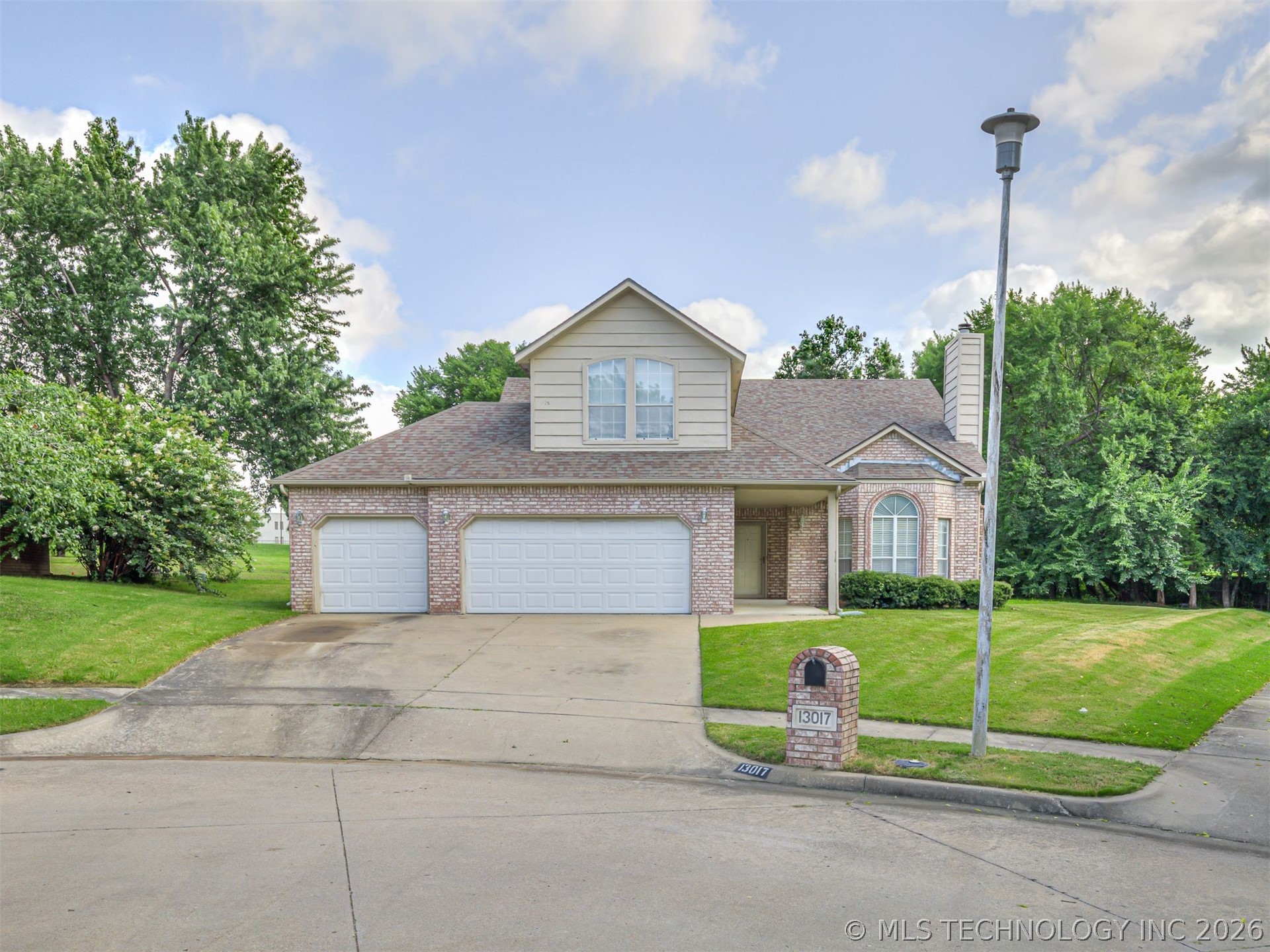 13017 E 93rd Court Owasso OK 74055
