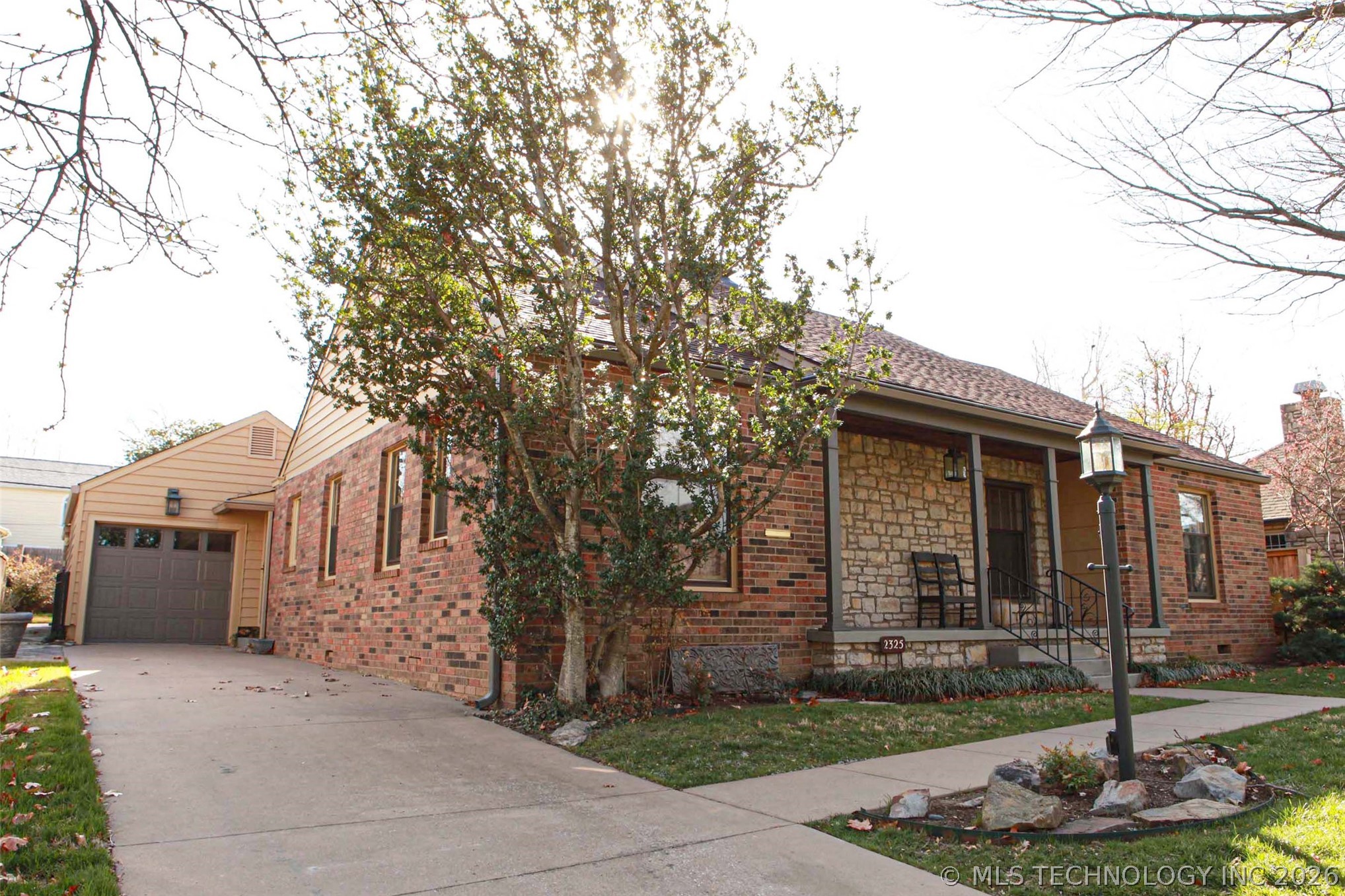 2325 S Columbia Place Tulsa OK 74114